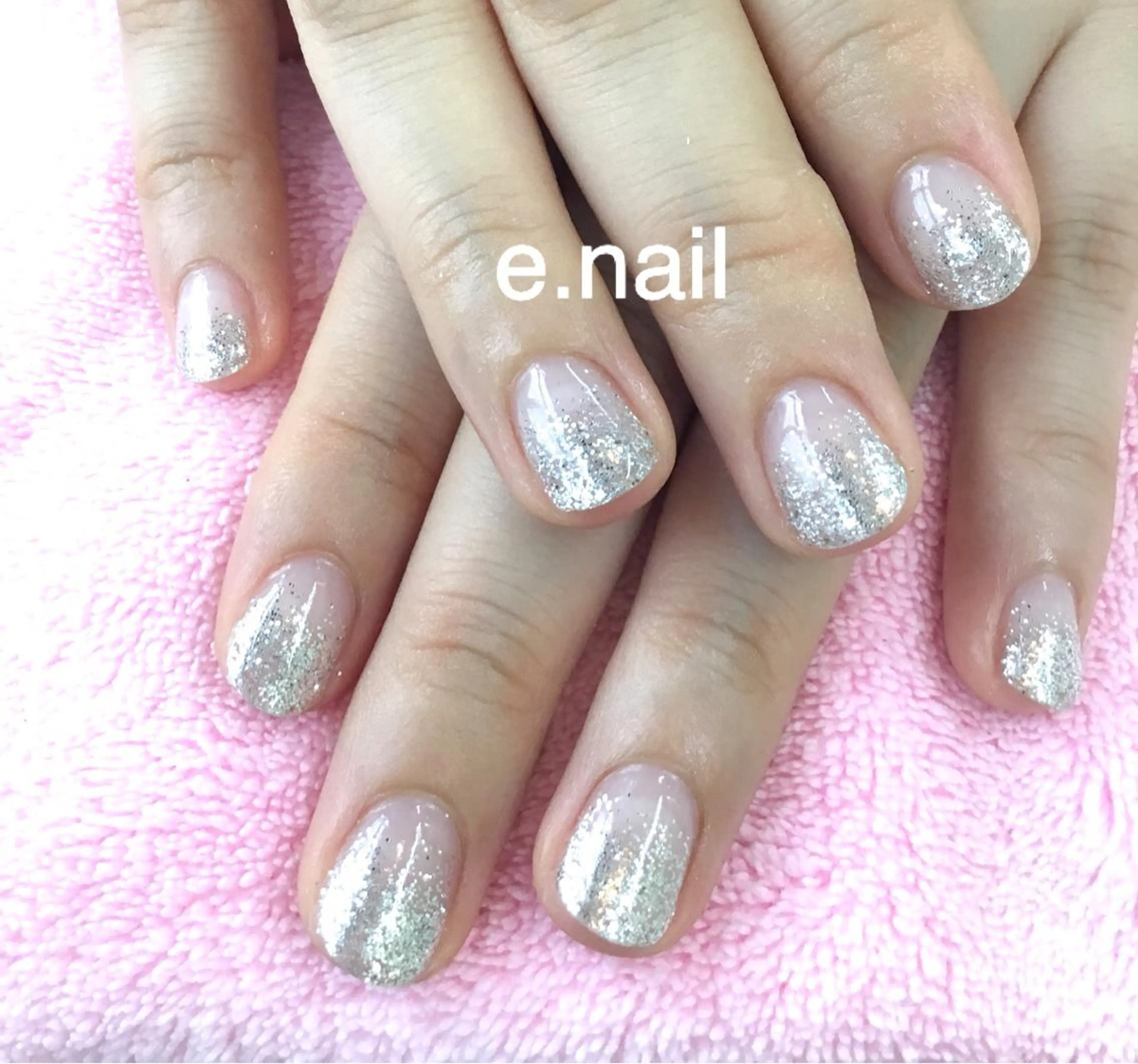 ネイル e.nail所属・和賀井 恵理のネイルデザイン