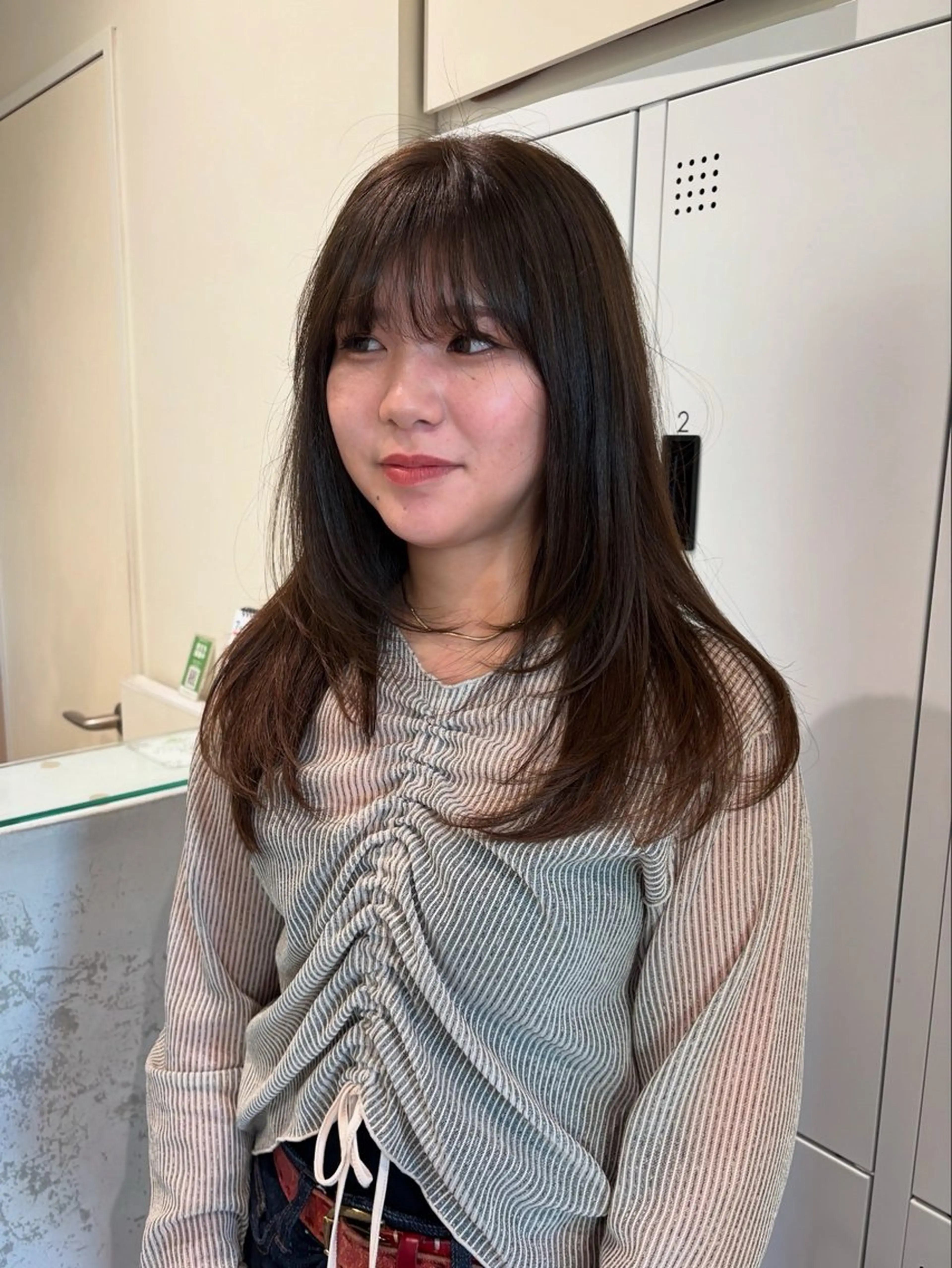 セミロング レイヤーカット カット ヘアカラー トリートメント 茅ヶ崎/ alomのヘアスタイル