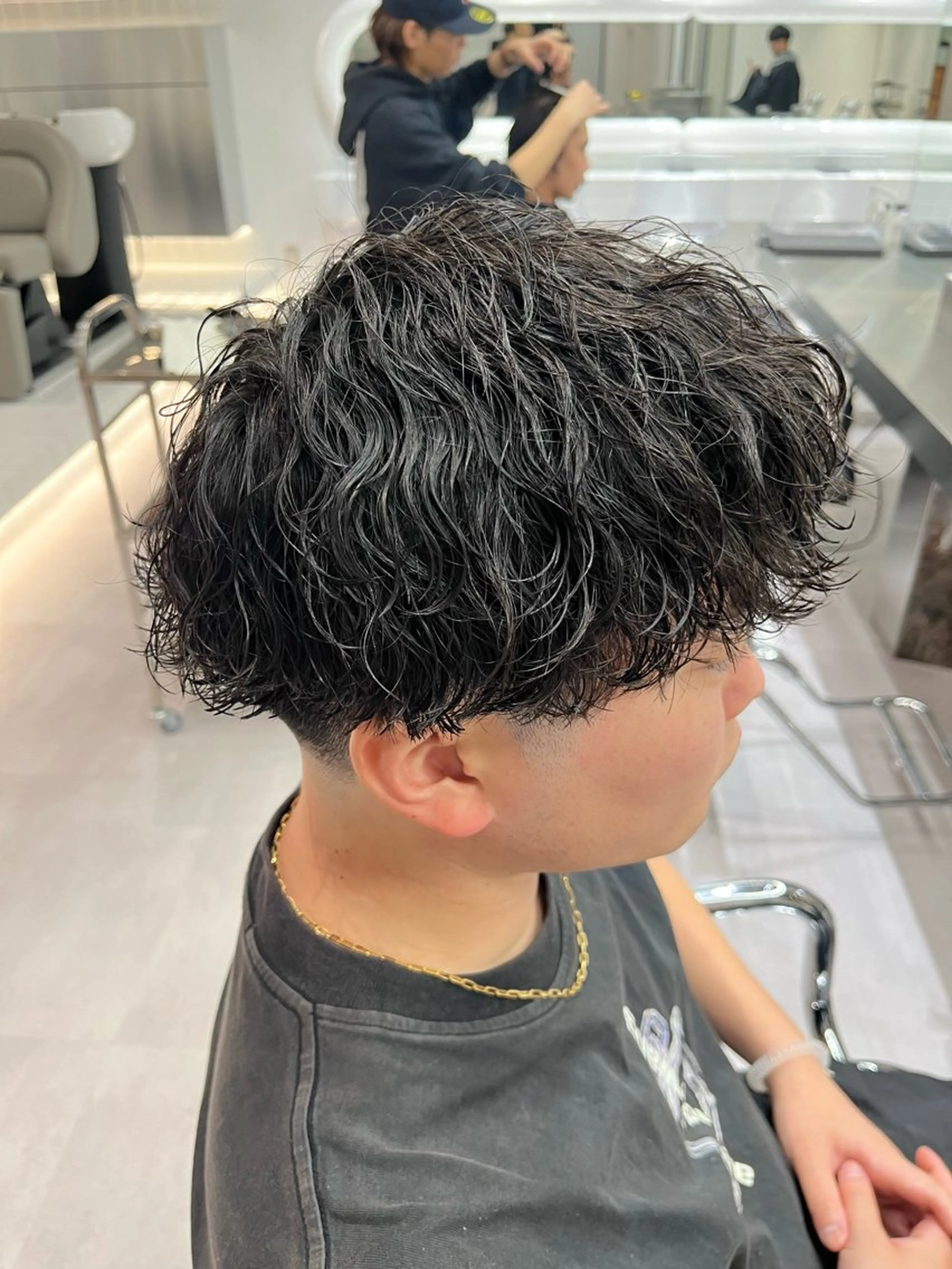 ショート パーマ メンズ soen所属・⚡メンズパーマフ ェードカットTomyのヘアスタイル