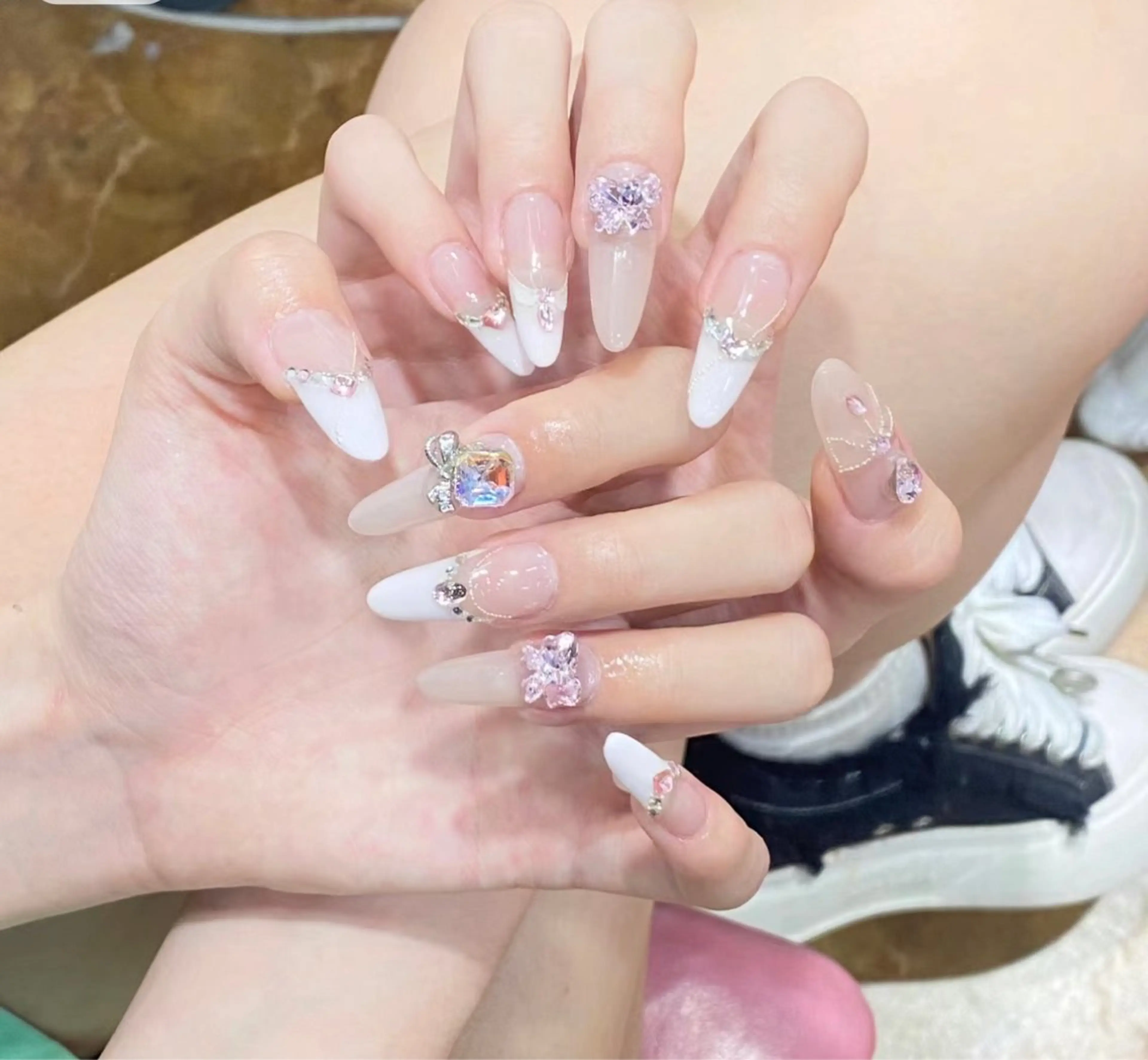 ネイル ハンドネイル 長さだし専門店 ROKANAILのネイルデザイン