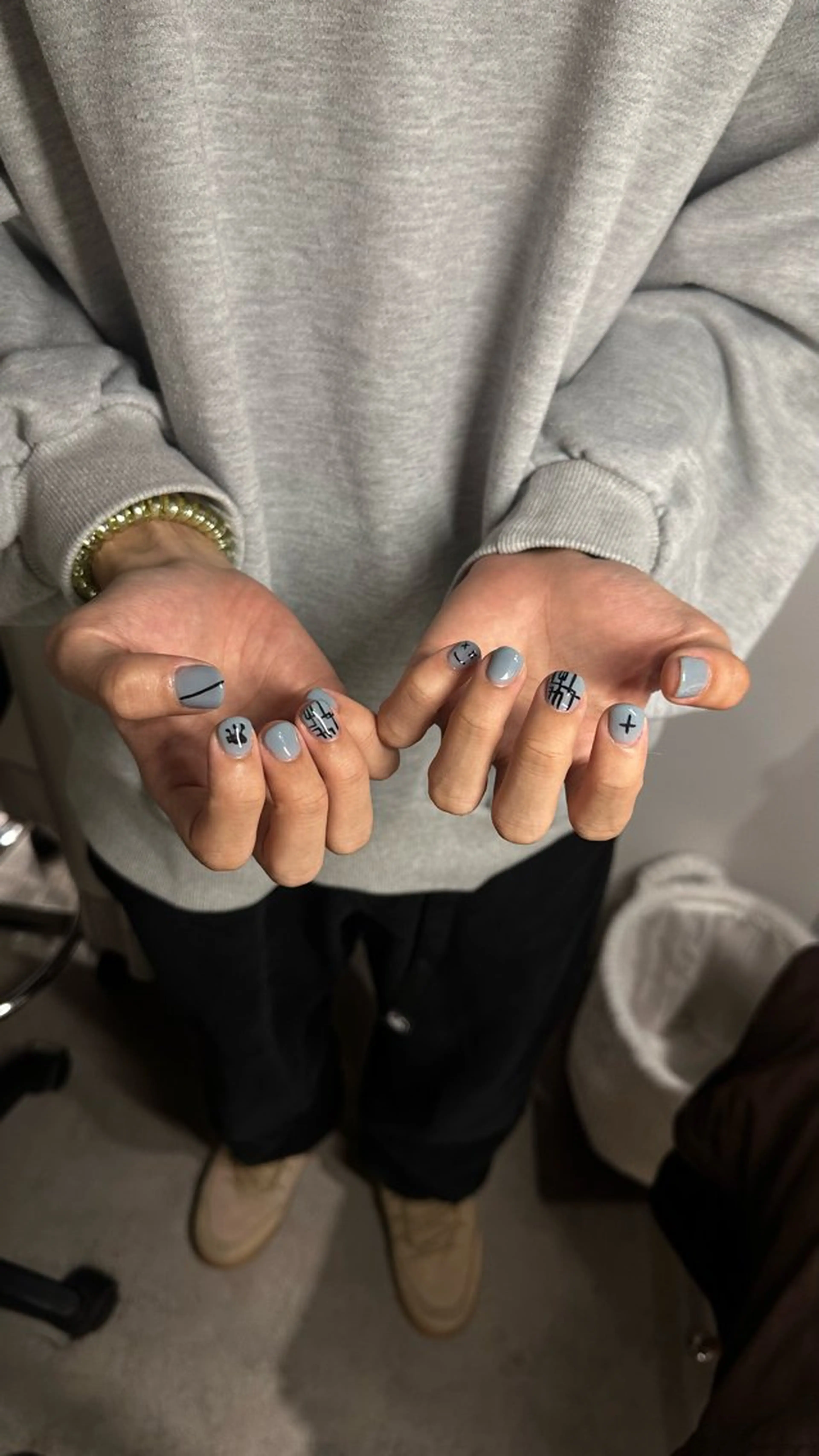 ネイル しおん⭐︎立川 sofaネイリストのネイルデザイン