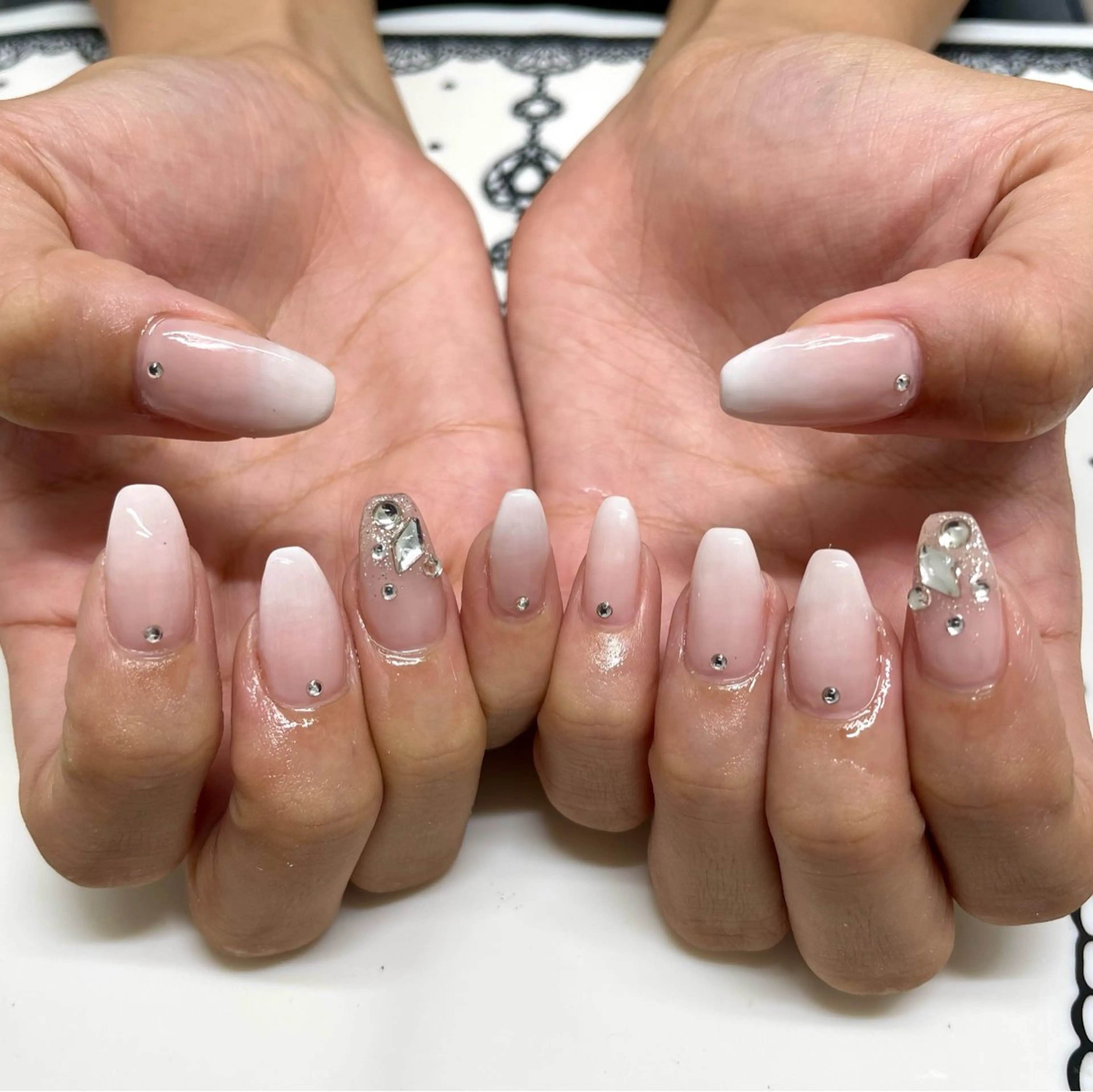 ネイル ハンドネイル nailsalon sugarr所属・nailist cocoのネイルデザイン