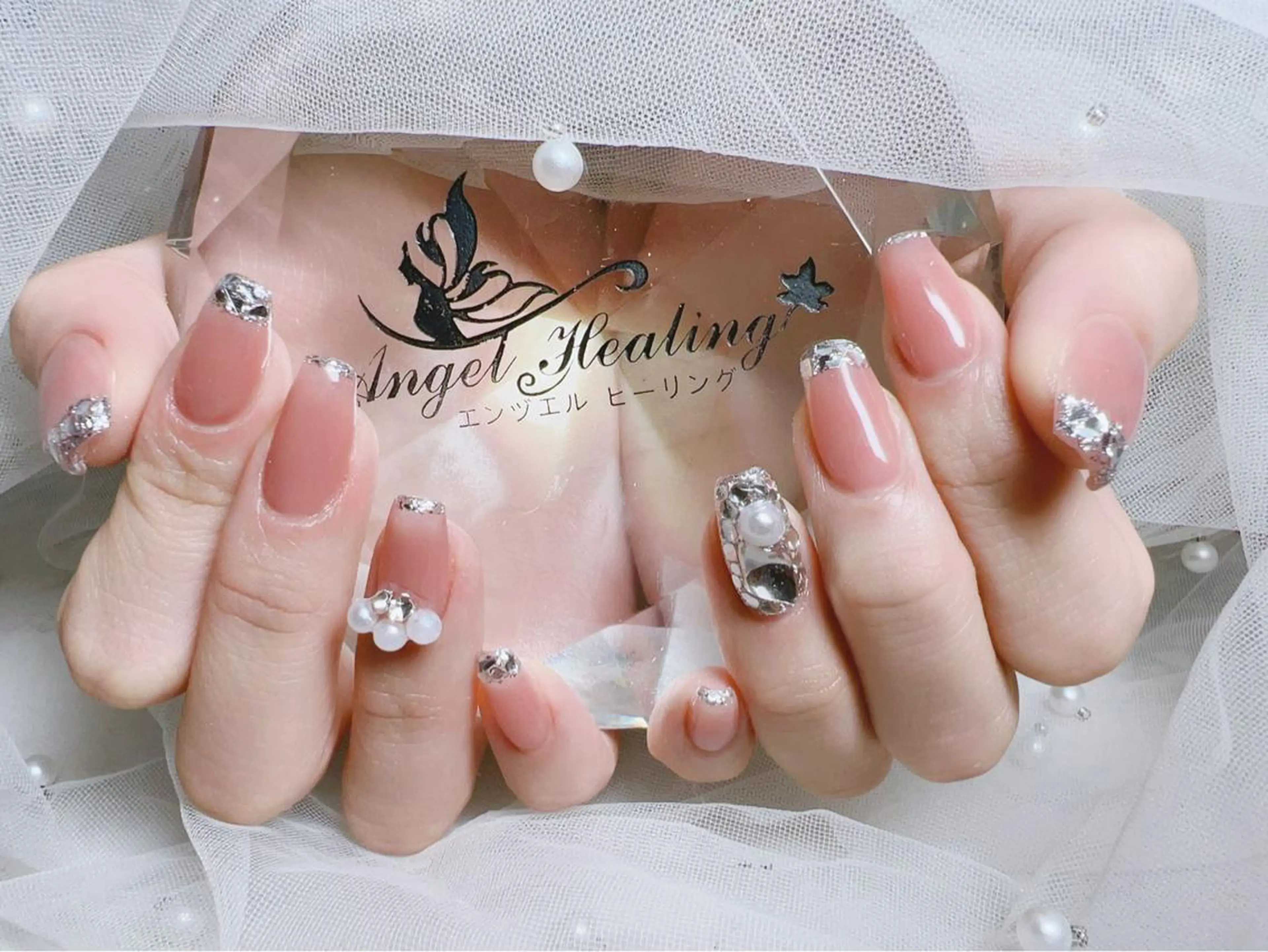 ネイル エンジェル ヒーリング 矢場町店のネイルデザイン