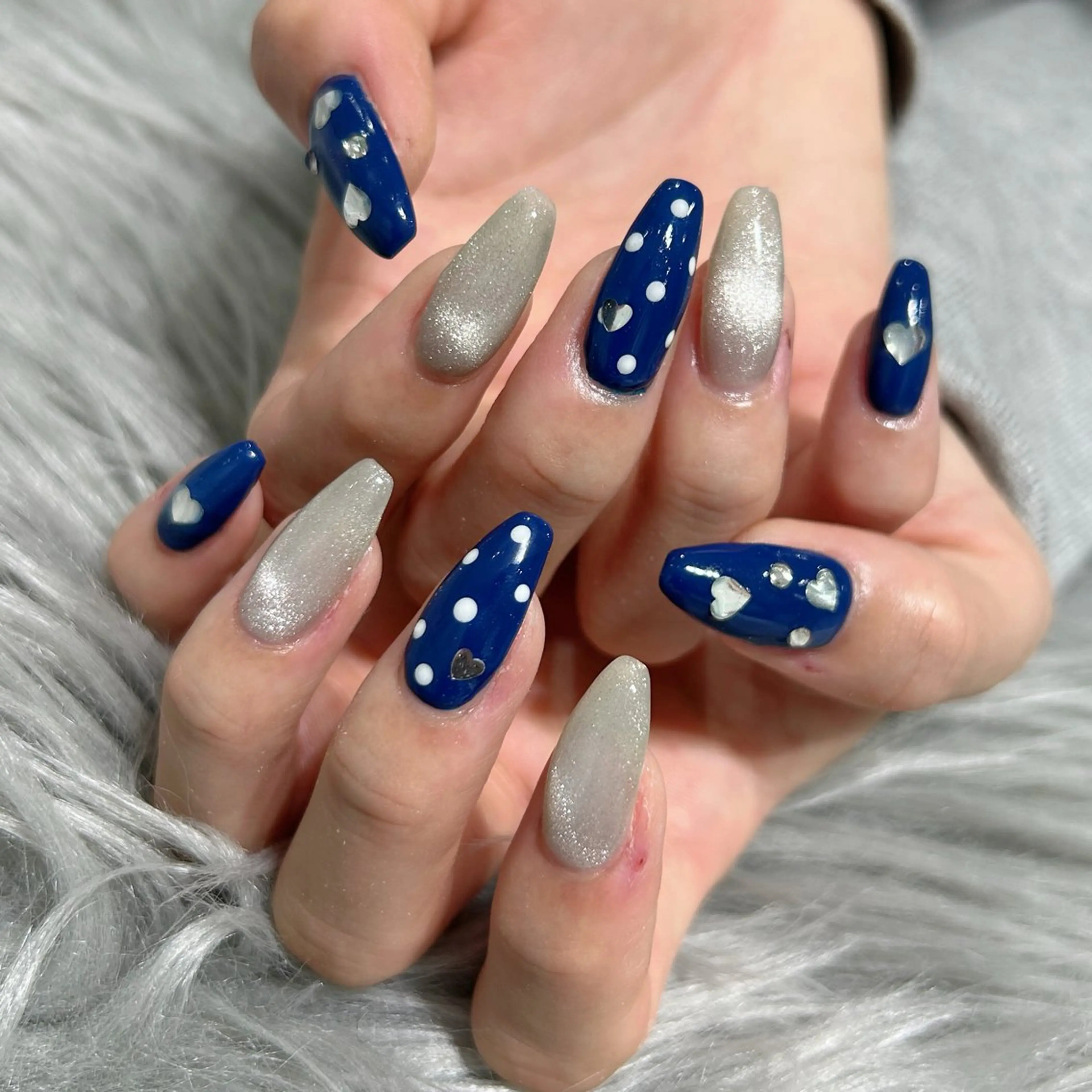 ネイル ドット ハート マグネットネイル ハンドネイル はあとねいる筑紫口店 Hitomiのネイルデザイン