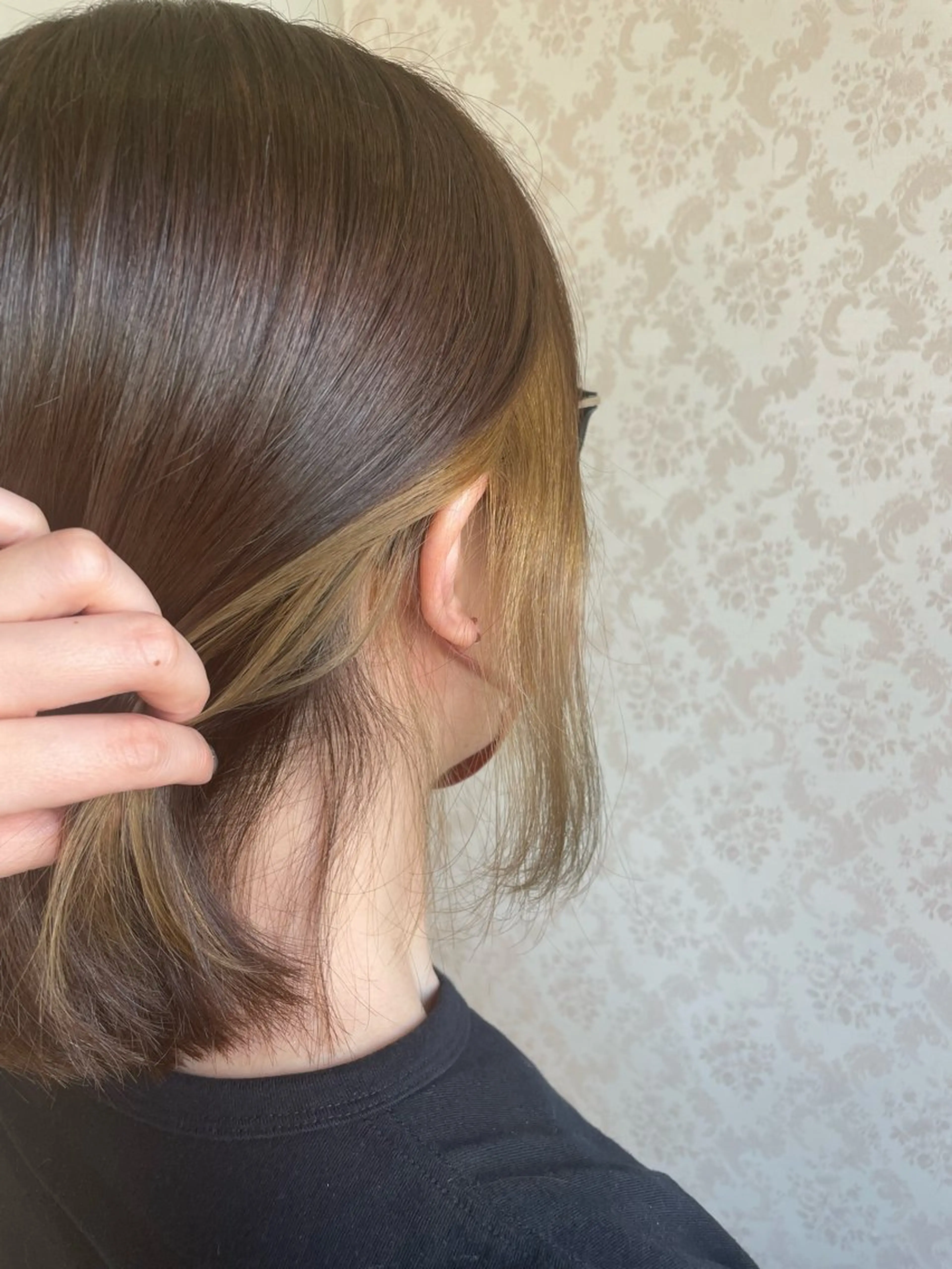 カラー ヒヨシ ルナのヘアスタイル