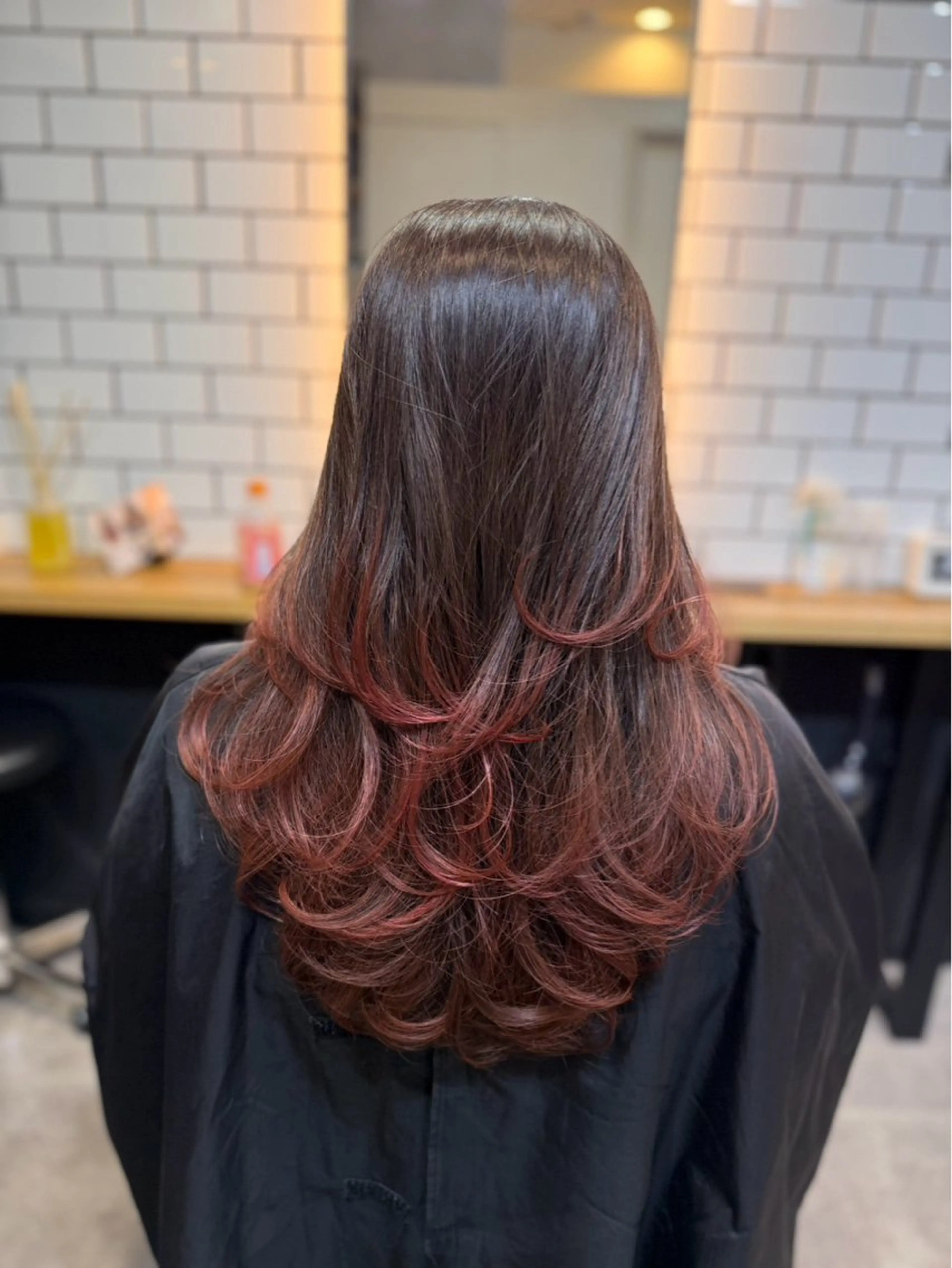 ロング カラー ブリーチ グラデーションカラー くせ毛 縮毛矯正 melco hair Design所属・メルコヘアデザイン 沖縄のヘアスタイル