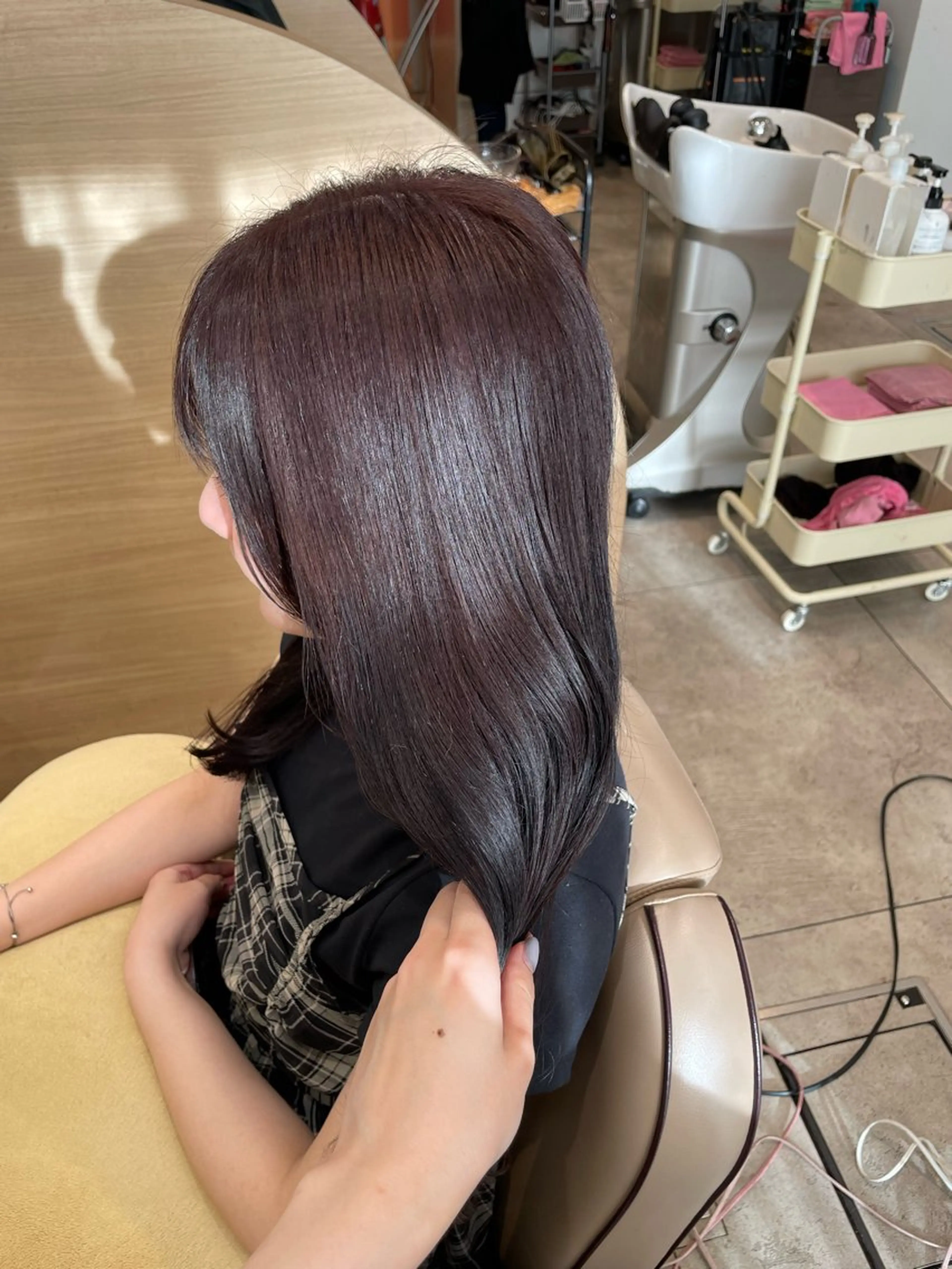 ロング カラー ラベンダーカラー MIKU .のヘアスタイル