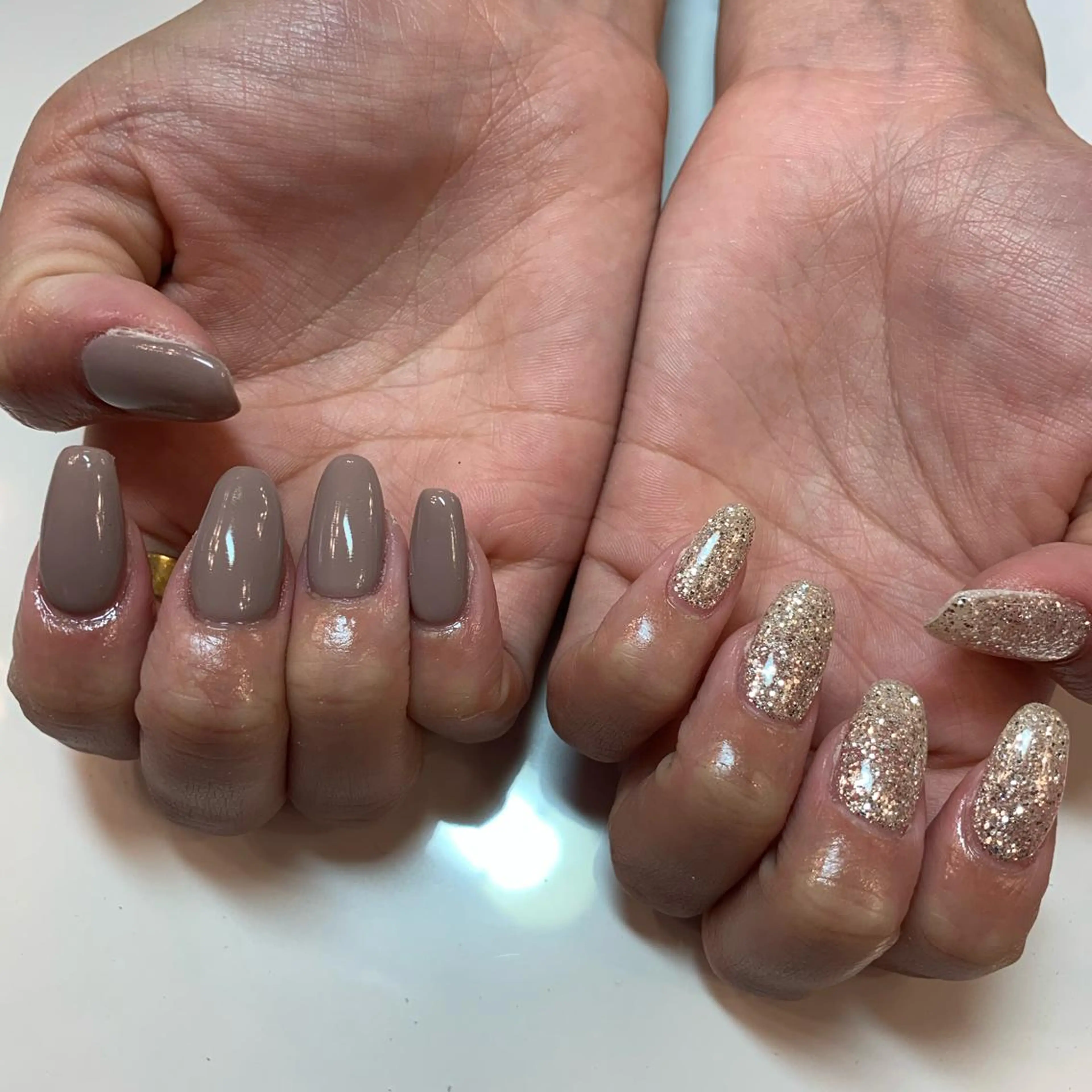 ネイル ネイルリボン 受付スタッフのネイルデザイン