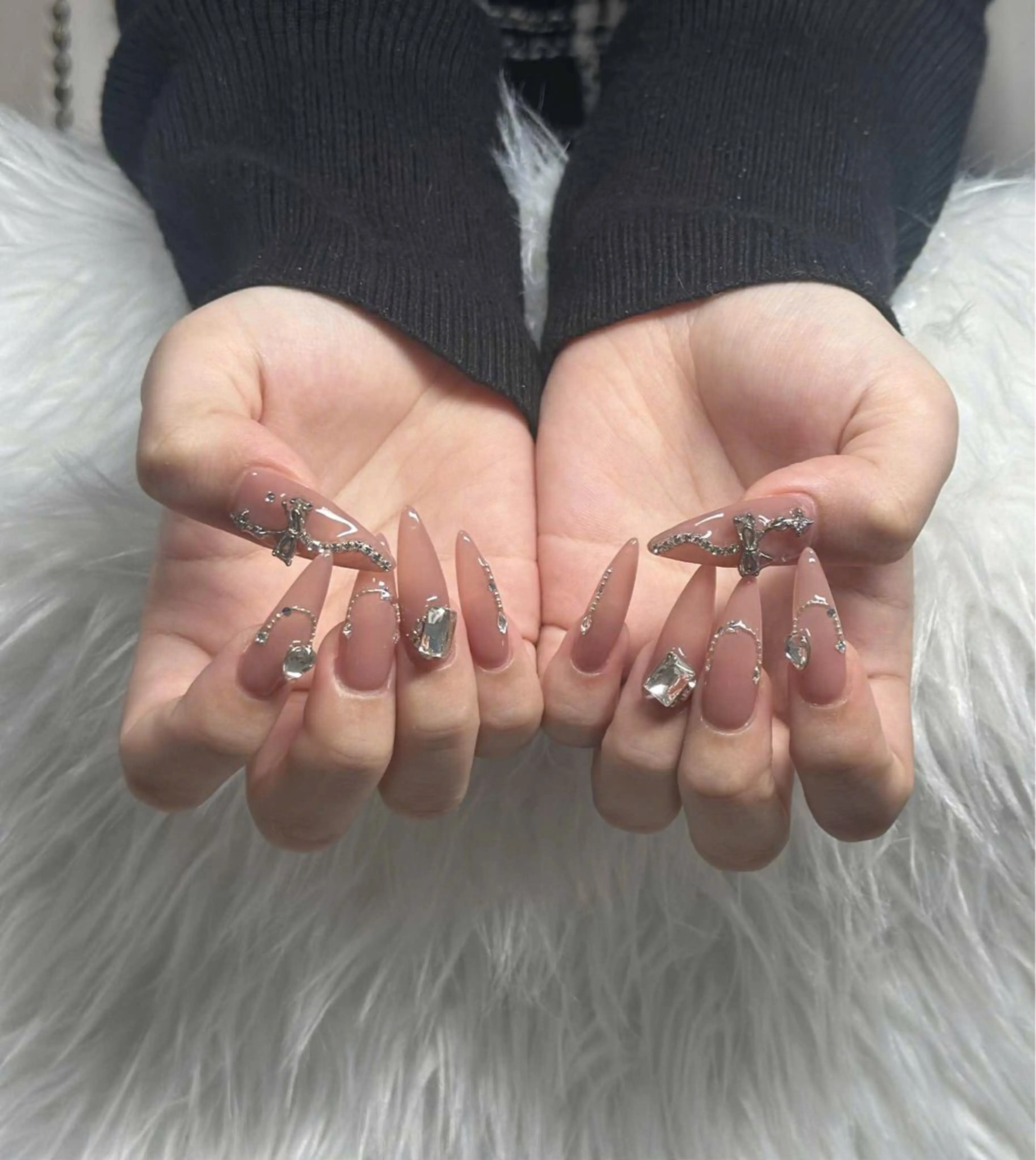 ネイル フレンチネイル ジェルネイル ハロウィン 韓国ネイル マグネットネイル ハンドネイル Hbaby nailのネイルデザイン