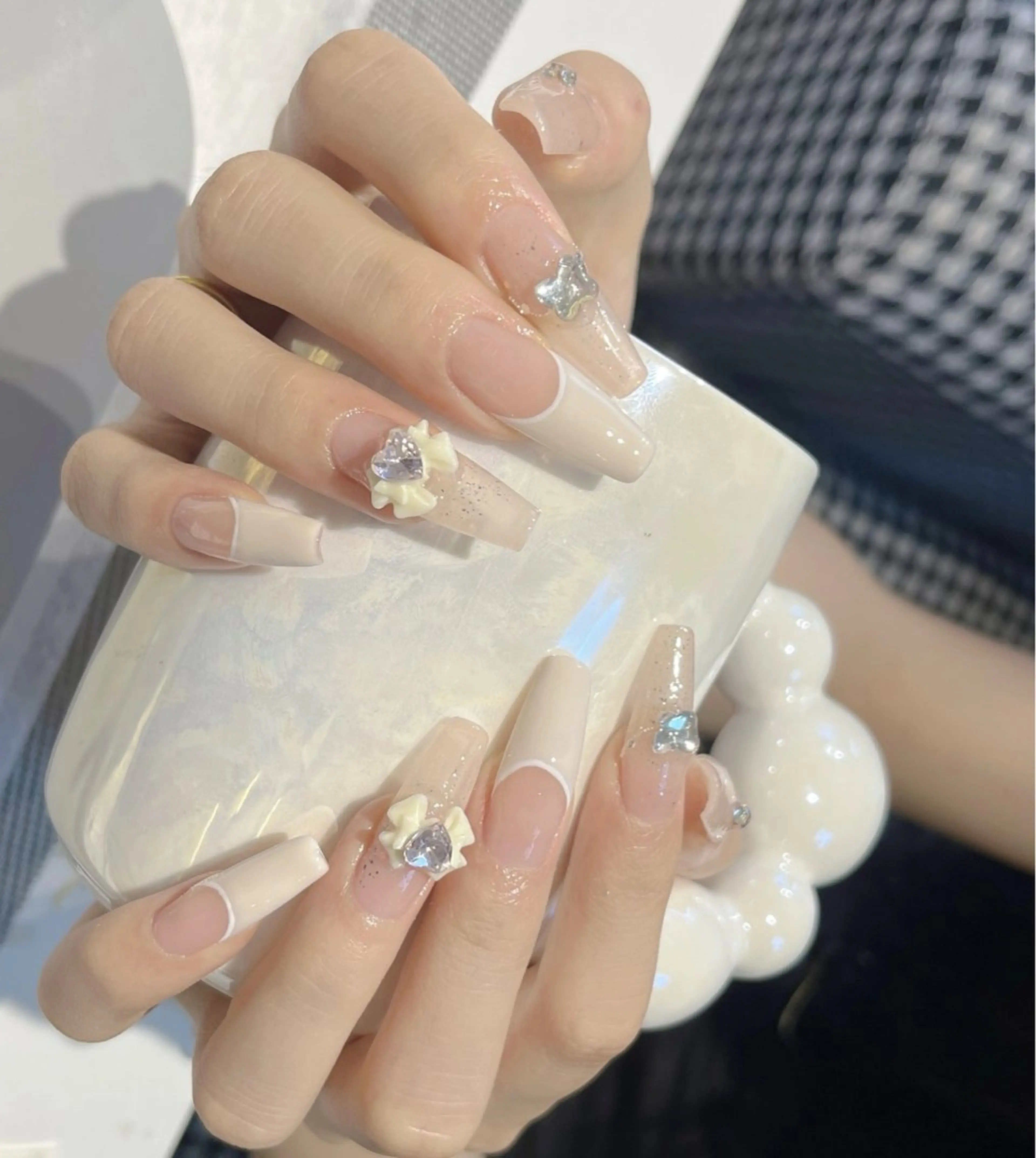 ネイル チークネイル 長さ出し フレンチネイル ガーリー 韓国ネイル sun nail池袋 モデル募集のネイルデザイン