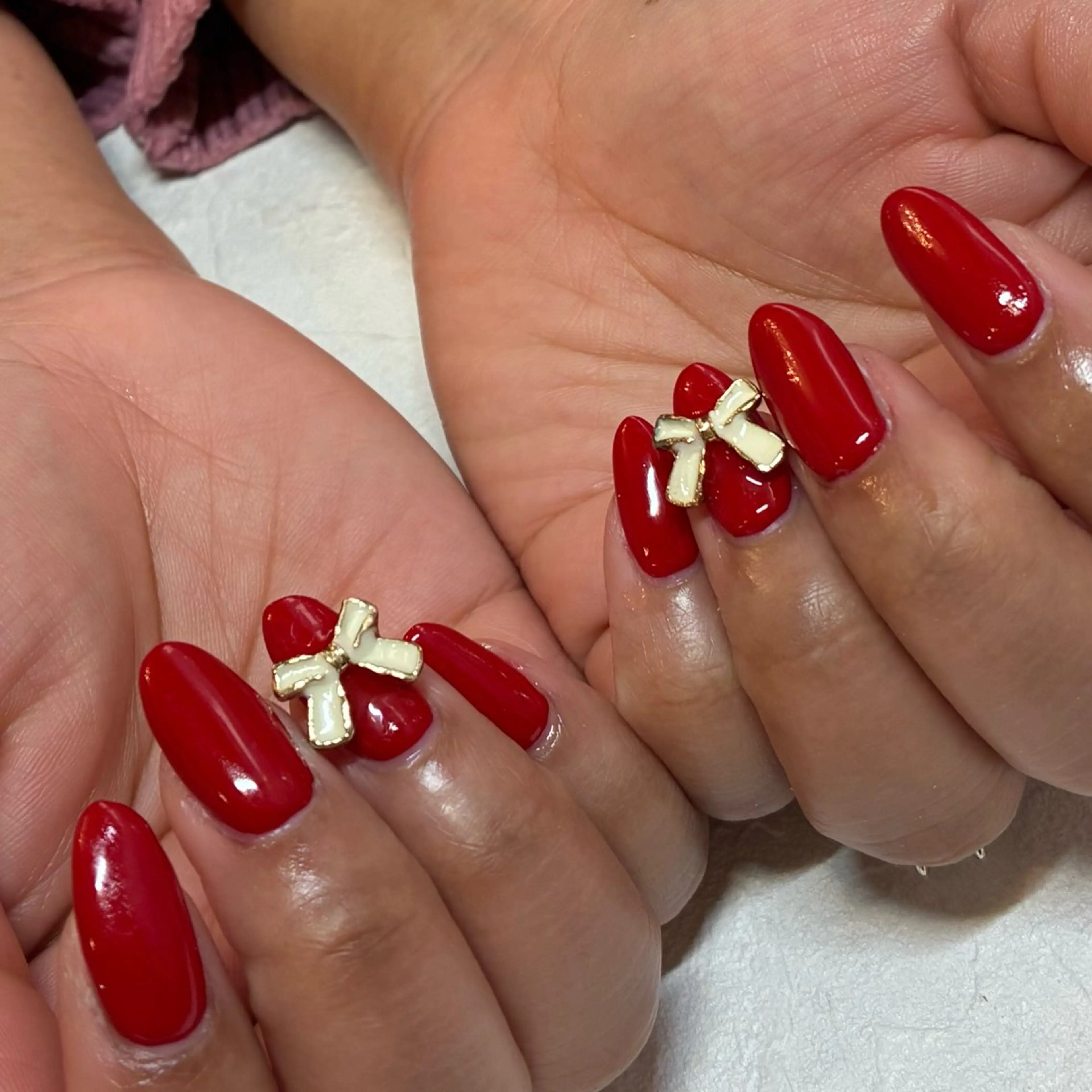 ネイル リボン ハンドネイル ジェヌインネイル 間宮のネイルデザイン