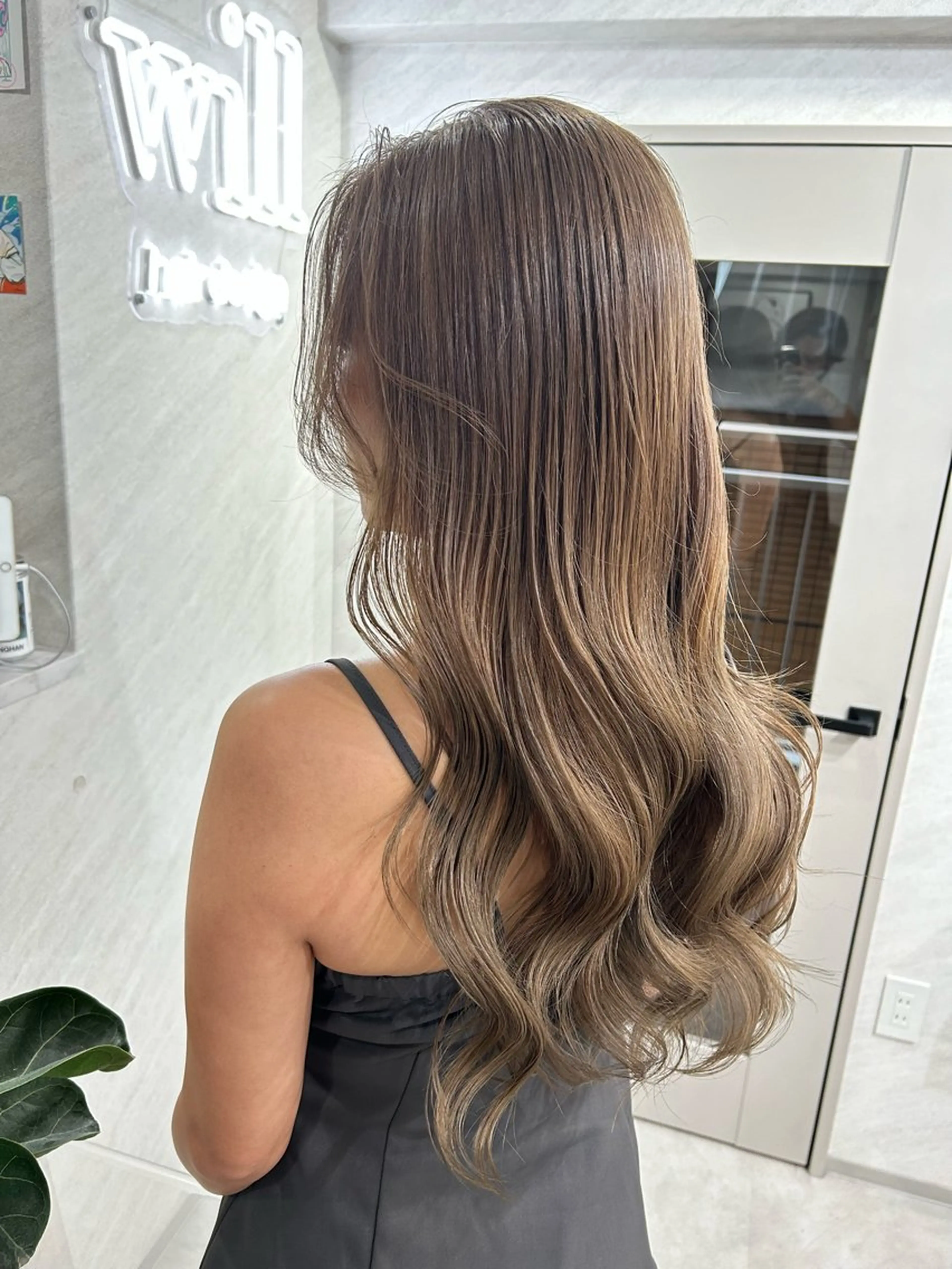 ロング カラー ヘアカラー トリートメント 髪質改善will hairdesignのヘアスタイル