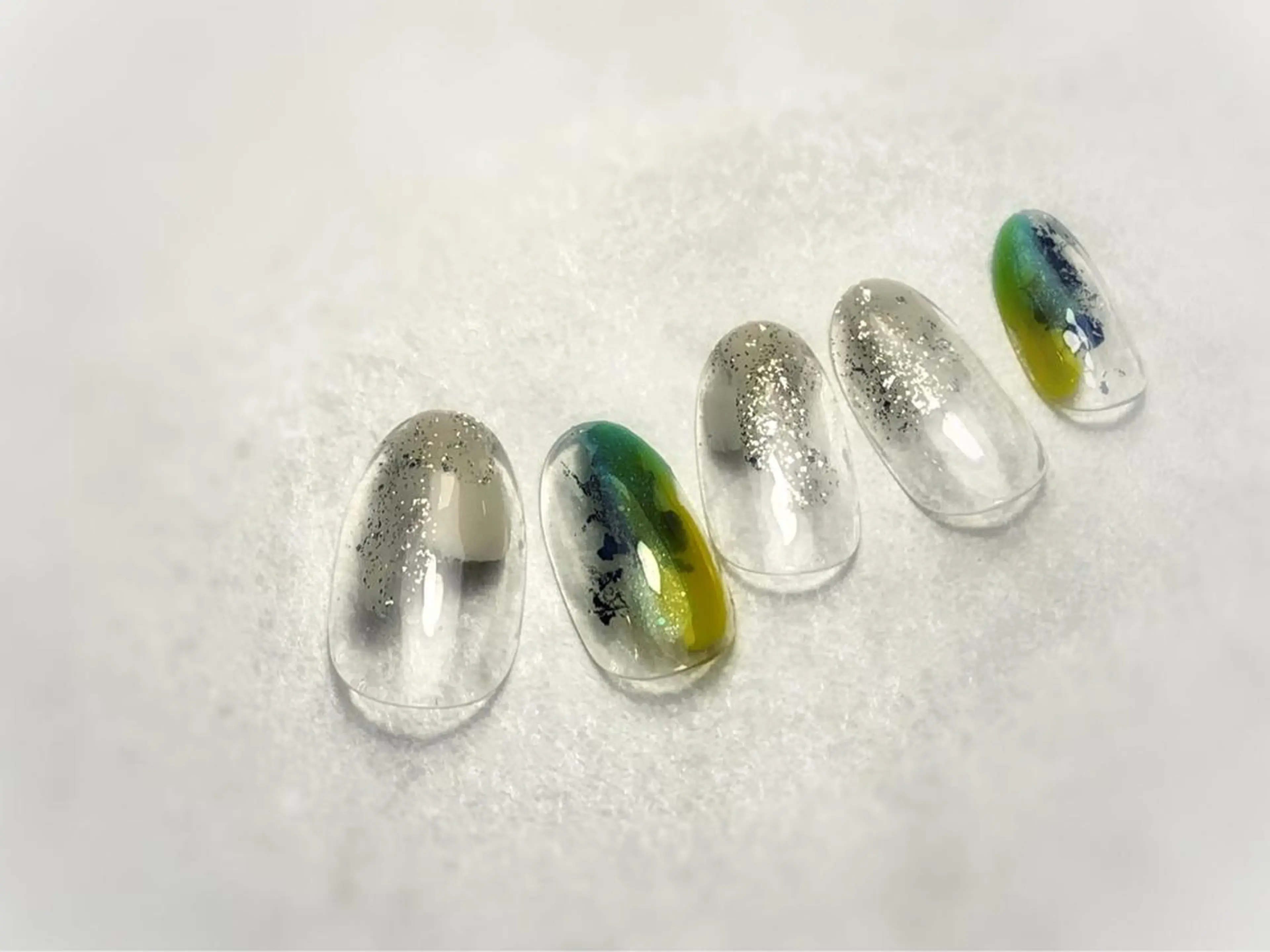 ネイル Salute本店 🦋仲原里佳のネイルデザイン