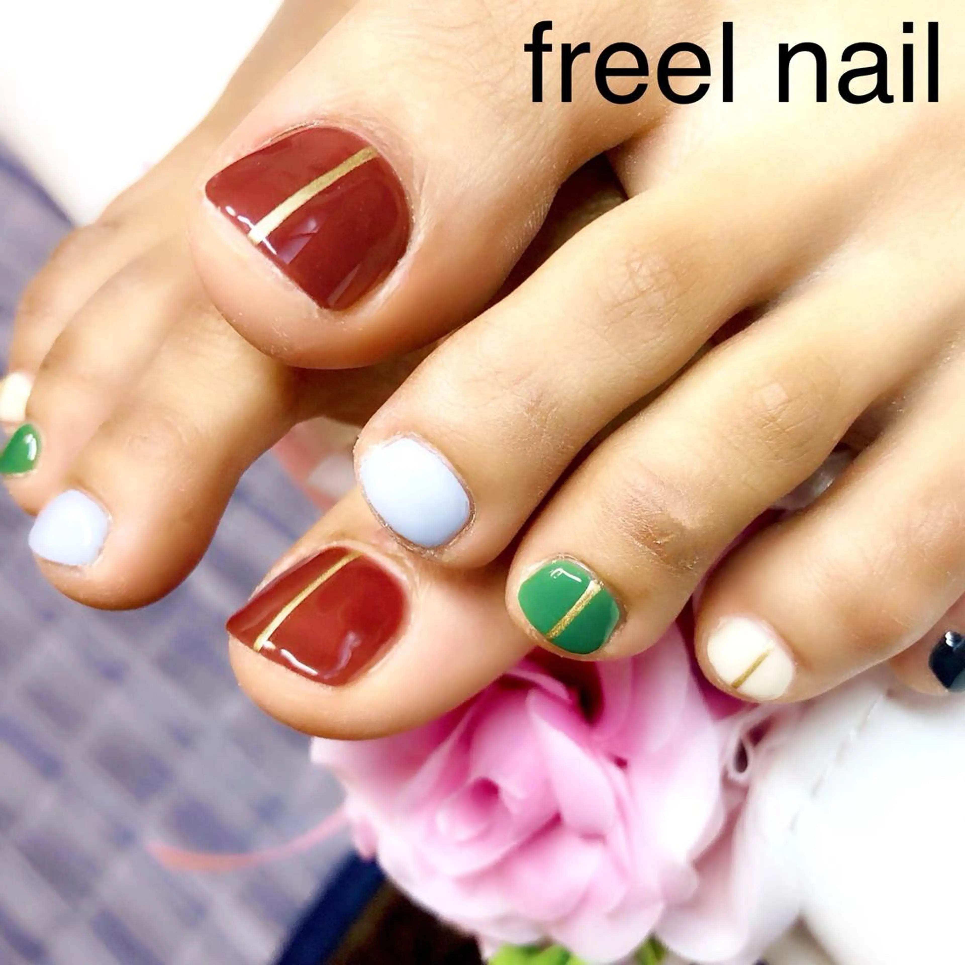 ネイル フットネイル freel Beautyのネイルデザイン