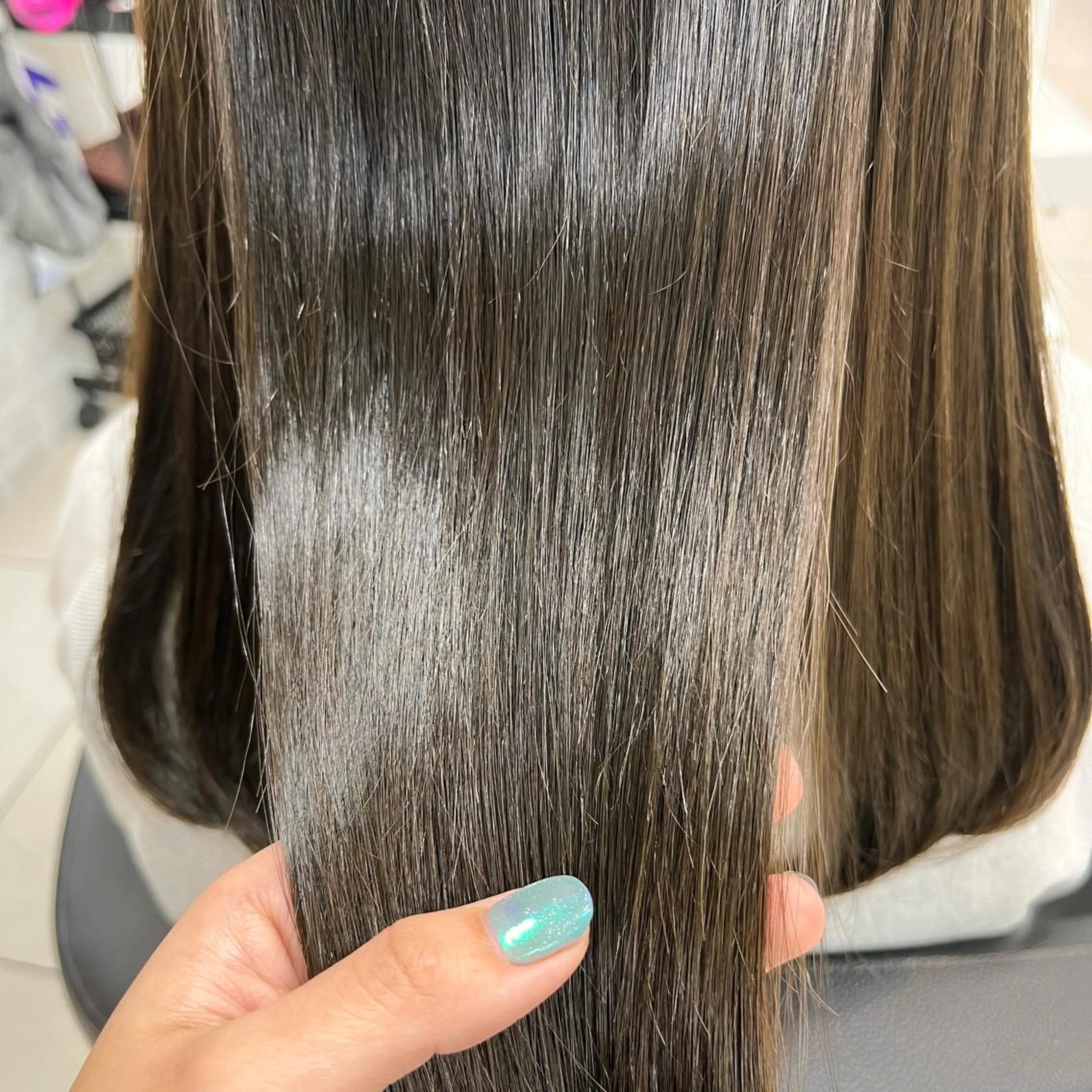 セミロング カラー ベージュカラー メンズヘア専門🦊 RYOKAのヘアスタイル