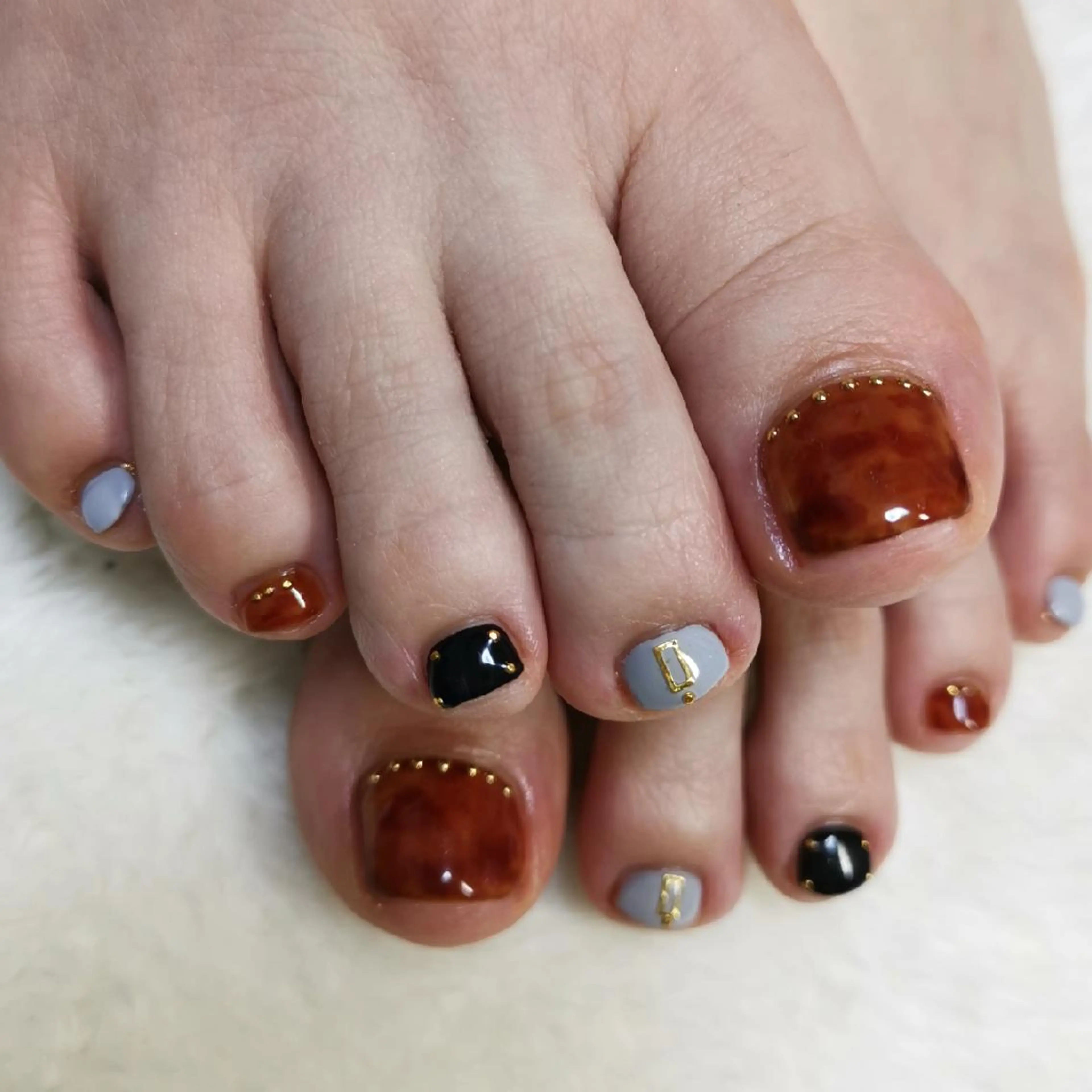 ネイル べっ甲ネイル フットネイル reve あやののネイルデザイン