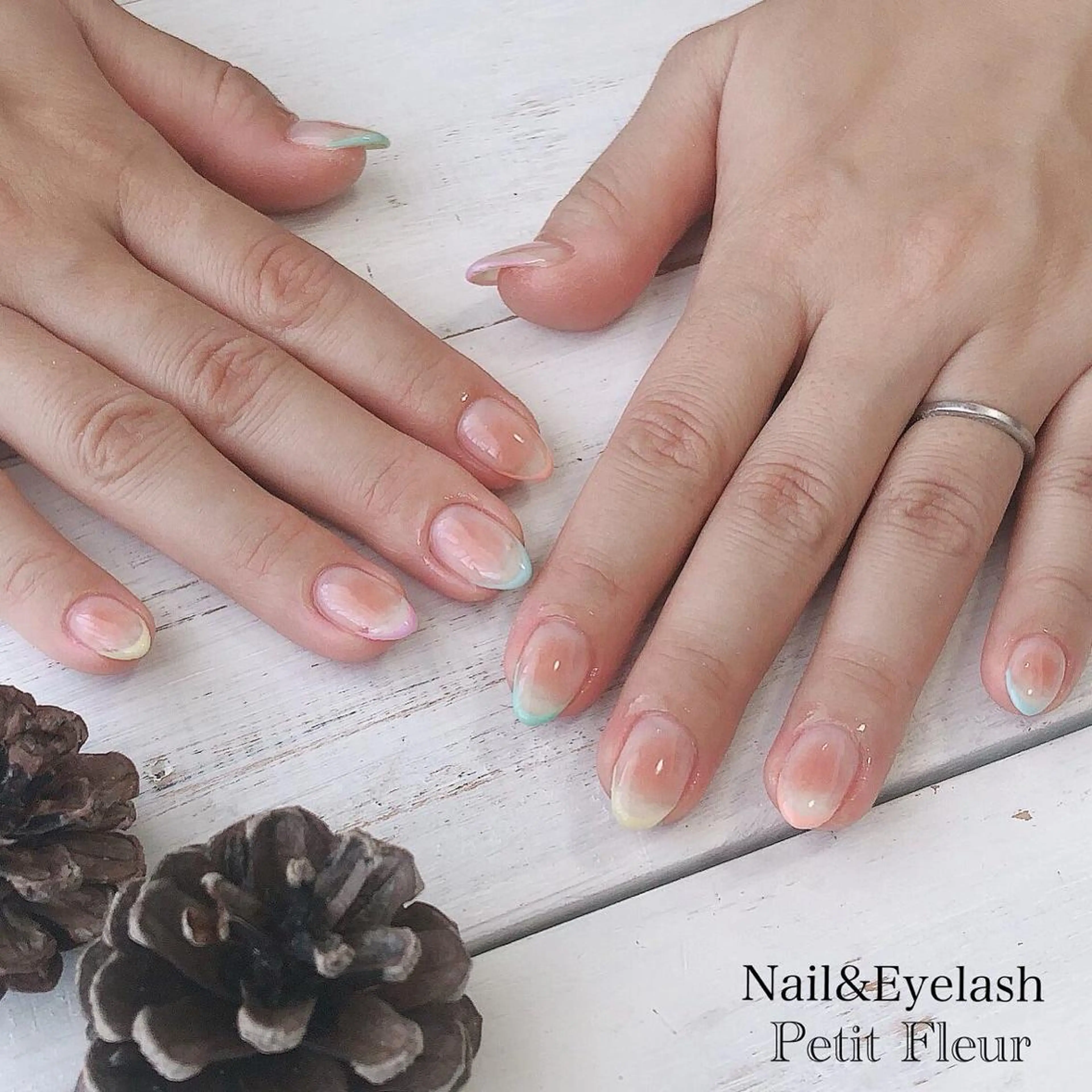 ネイル Petit Fleur所属・青柳 亜梨奈のマツエク・マツパデザイン