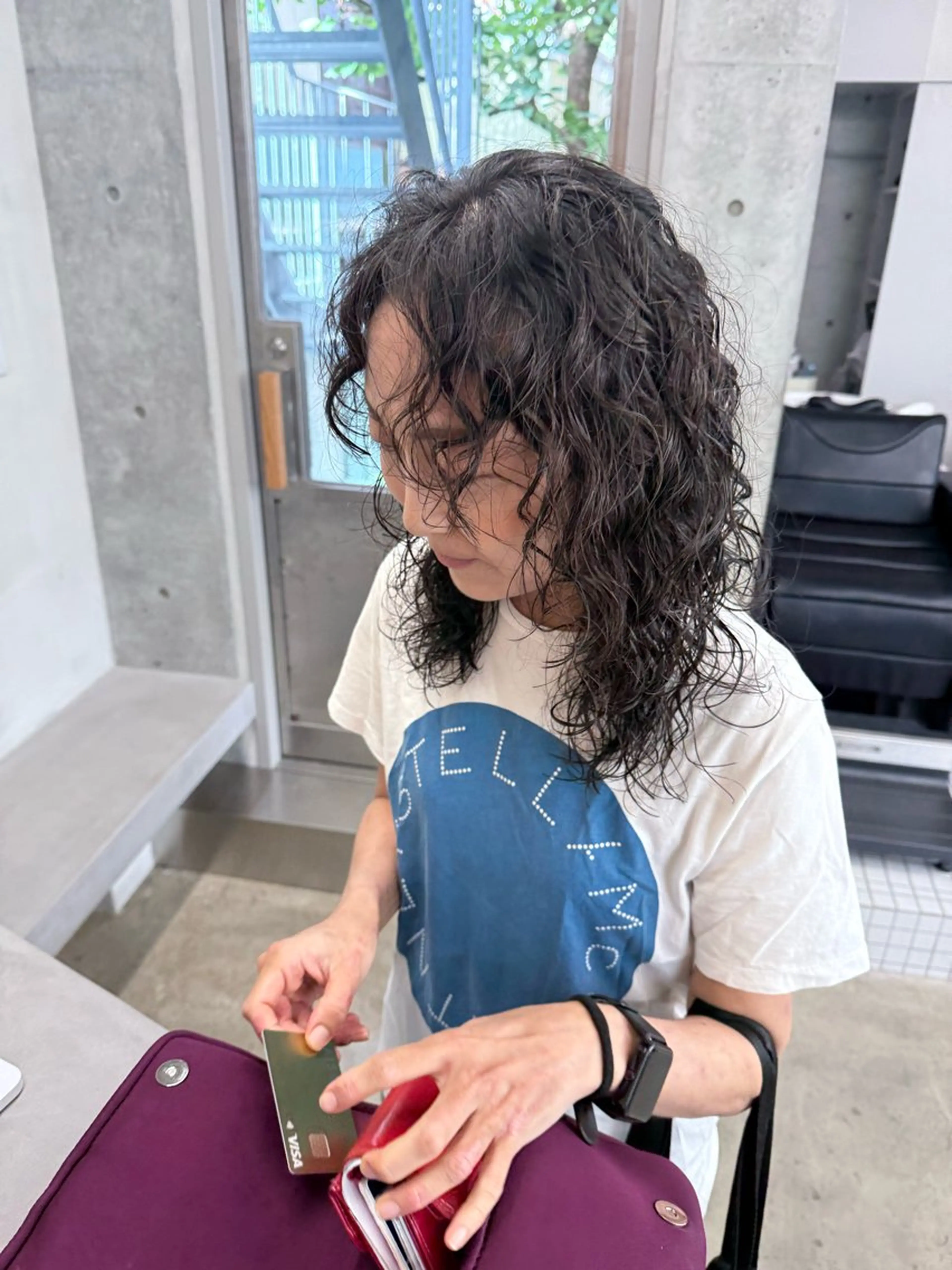 ロング カラー パーマ ロングレイヤー アッシュ ベージュカラー ケアカラー 透明感カラー カット パーマ レイヤー/梅田/ HIKARU🍀のヘアスタイル