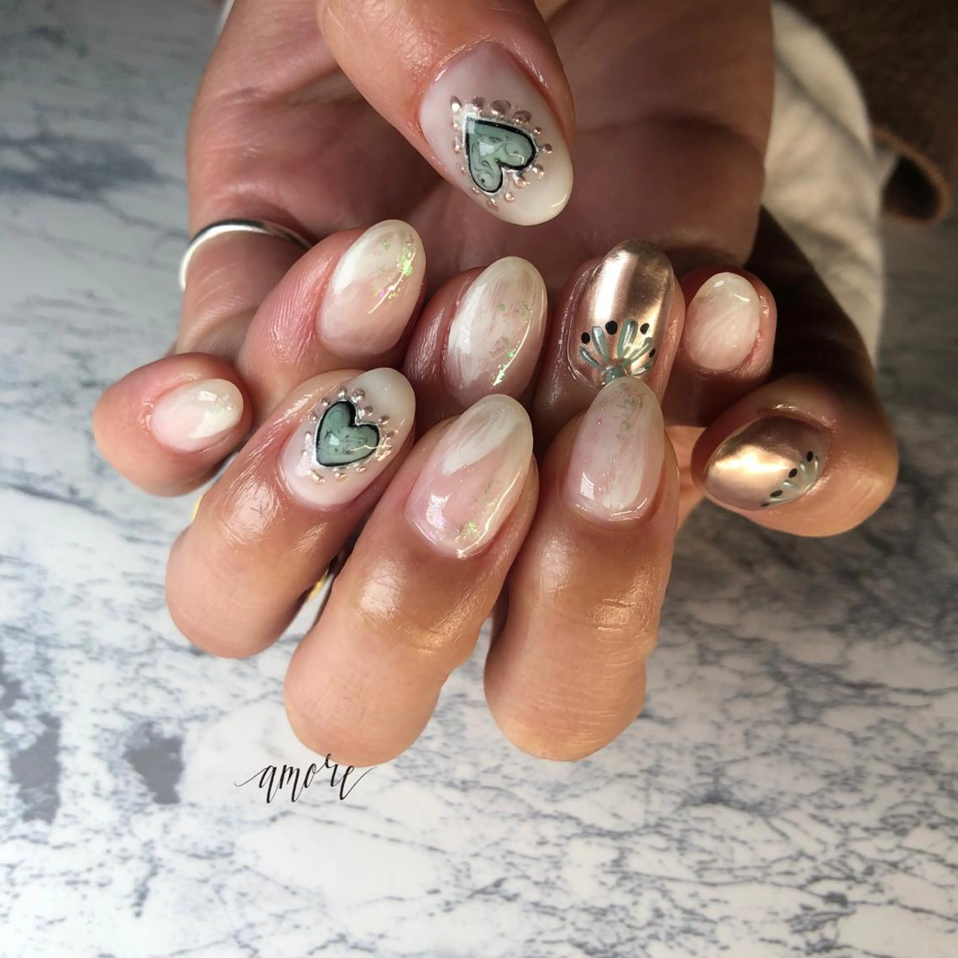 ネイル ジェルネイル 氷ネイル・うるうるネイル マグネットネイル ミラーネイル ニュアンスネイル You kyehwaのネイルデザイン