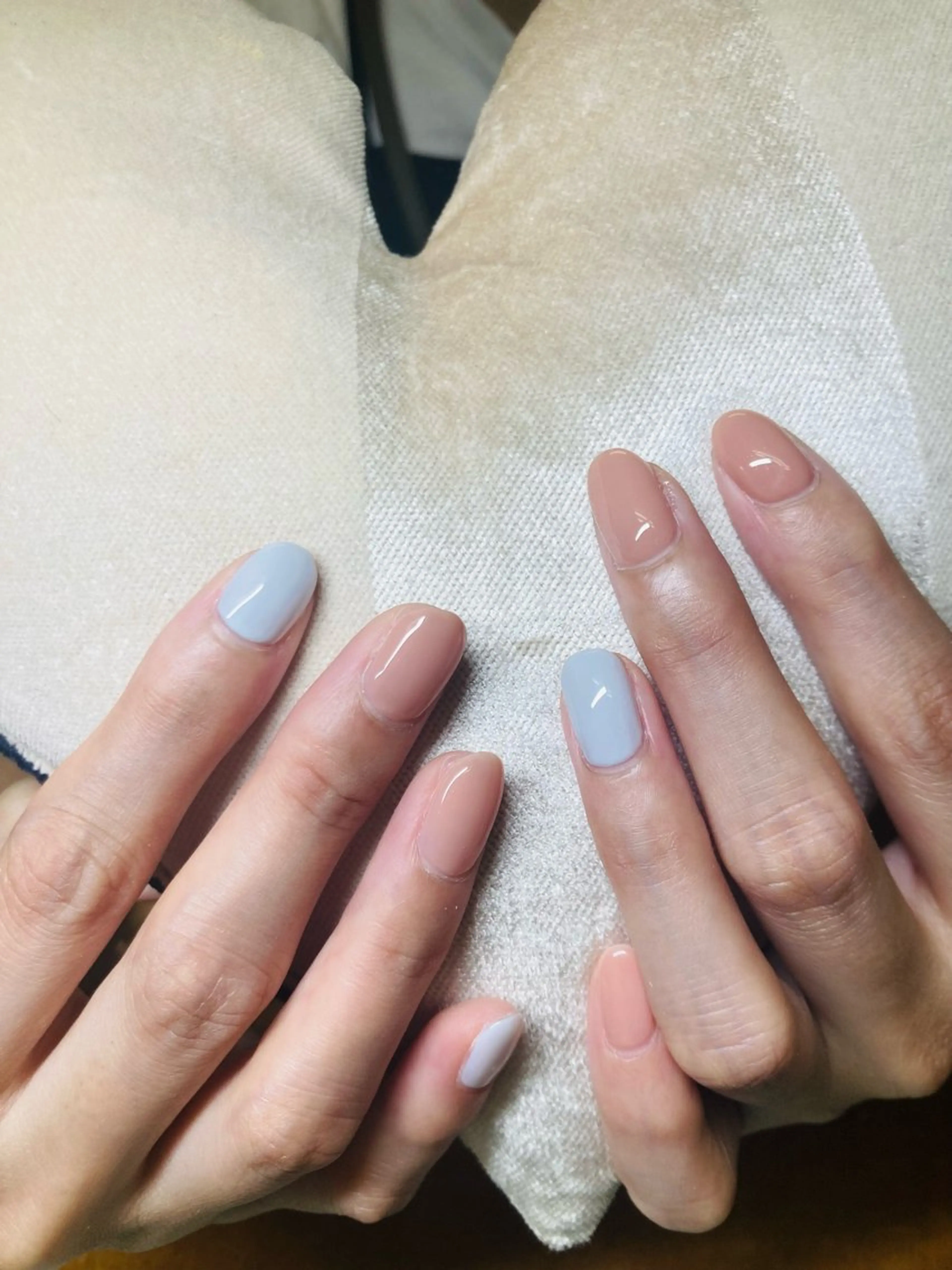 ネイル ECLAT エクラ所属・寺山 千鶴のネイルデザイン