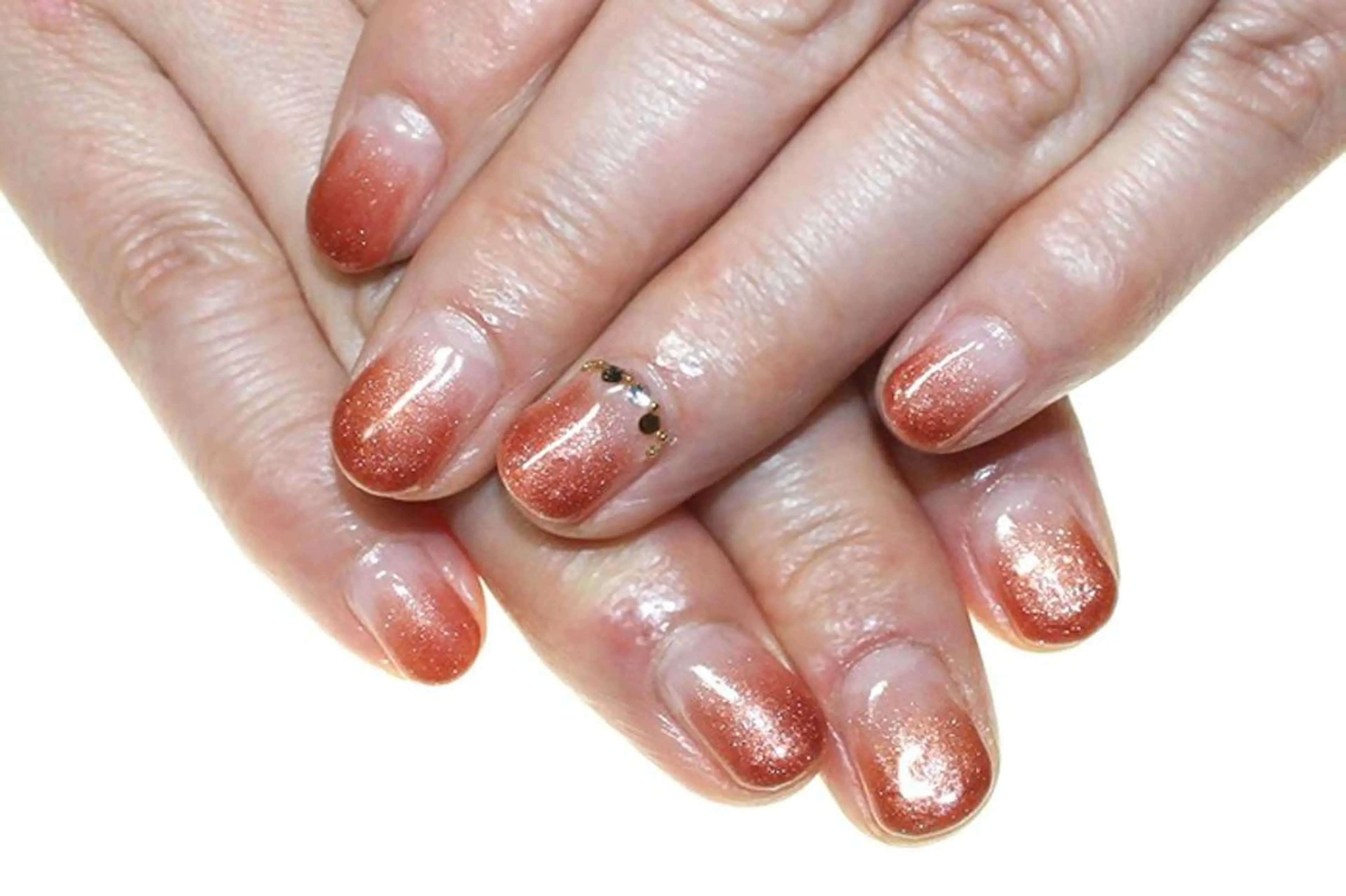 ネイル fujinail(バーバーフジノ)所属・藤野 智美のネイルデザイン