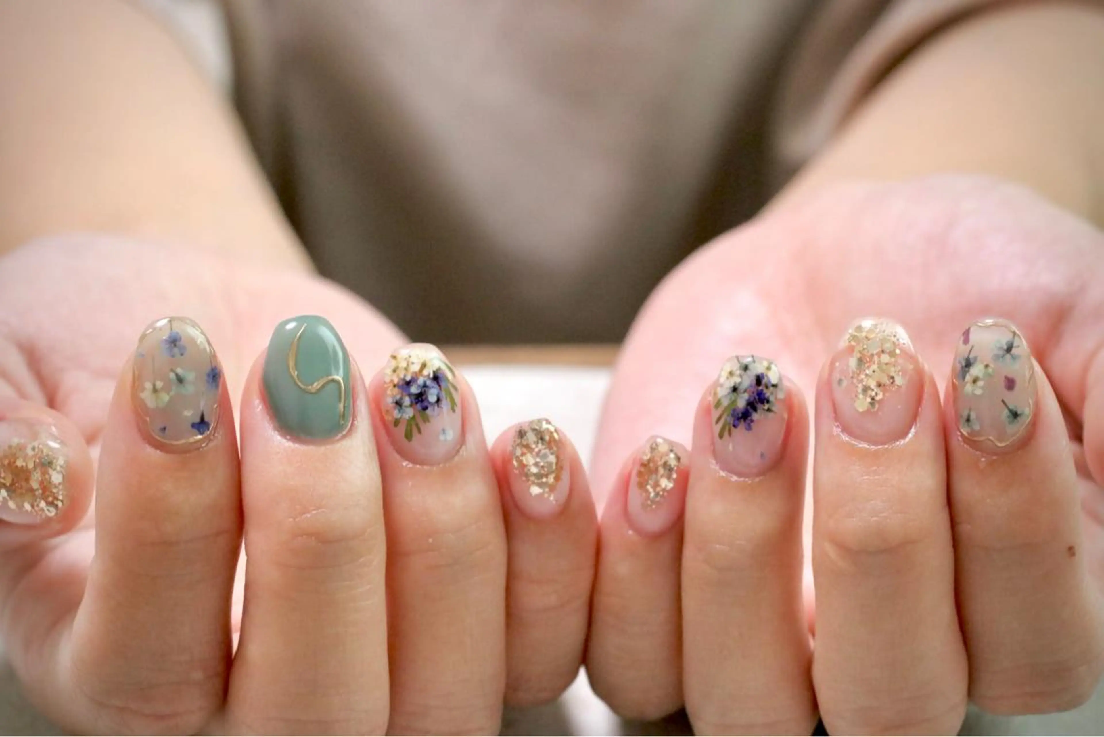ネイル ハンドネイル MH Nailのネイルデザイン