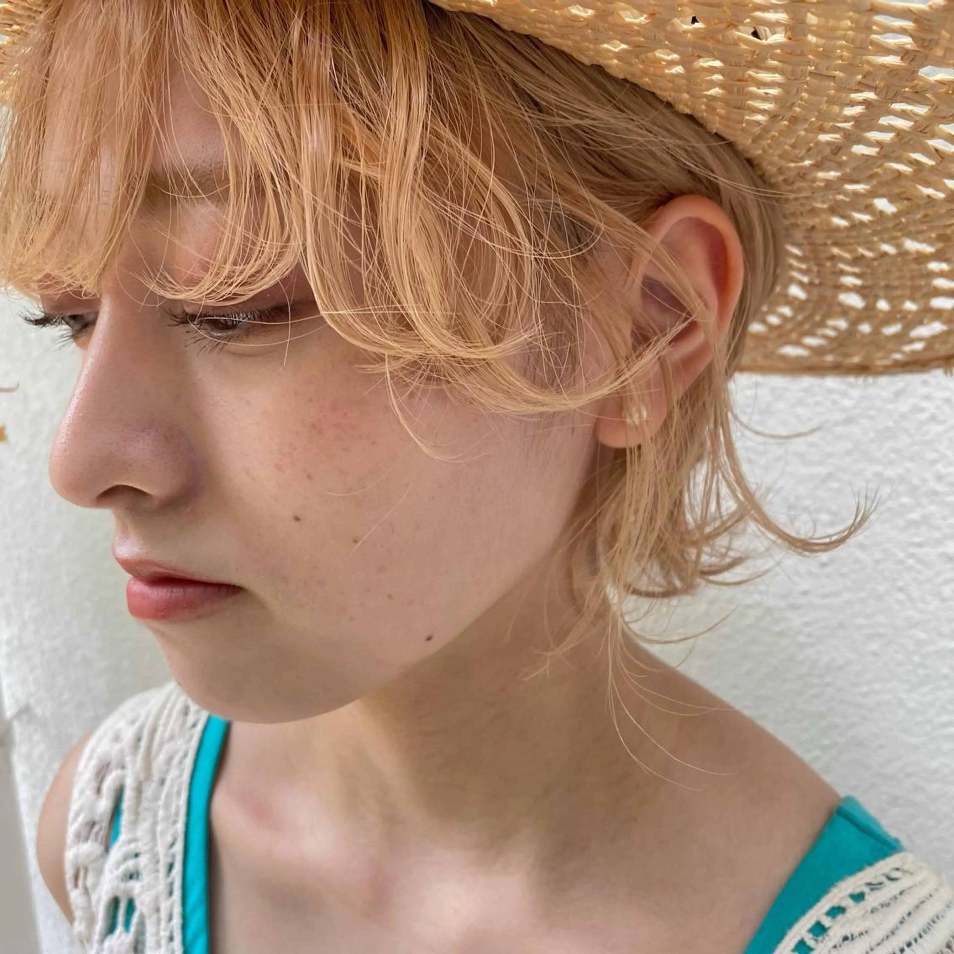 ミディアム カラー ヘアアレンジ ブリーチカラーが人気 onnuのヘアスタイル