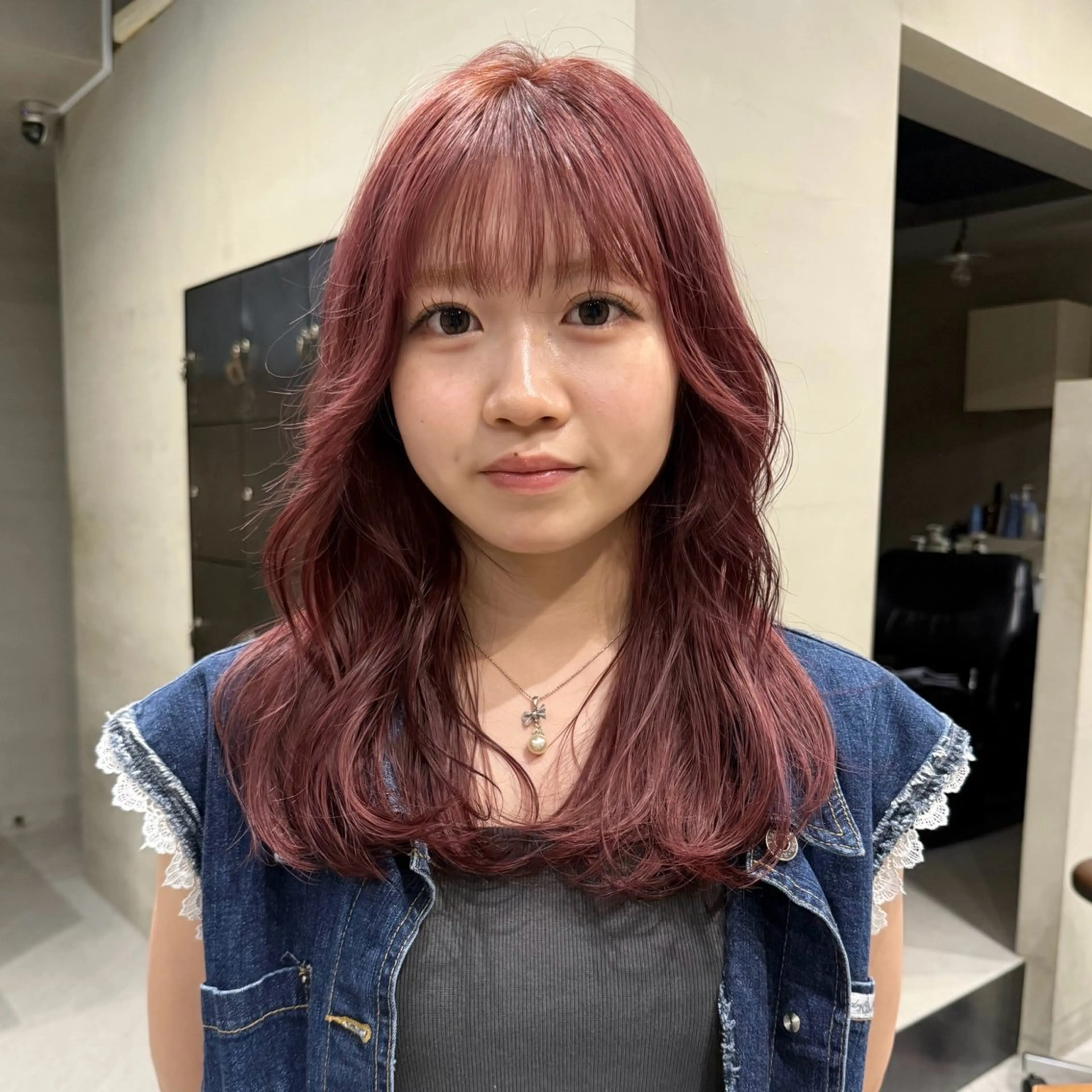 セミロング ひなこ/グレージュ/ ブリーチ無しのヘアスタイル