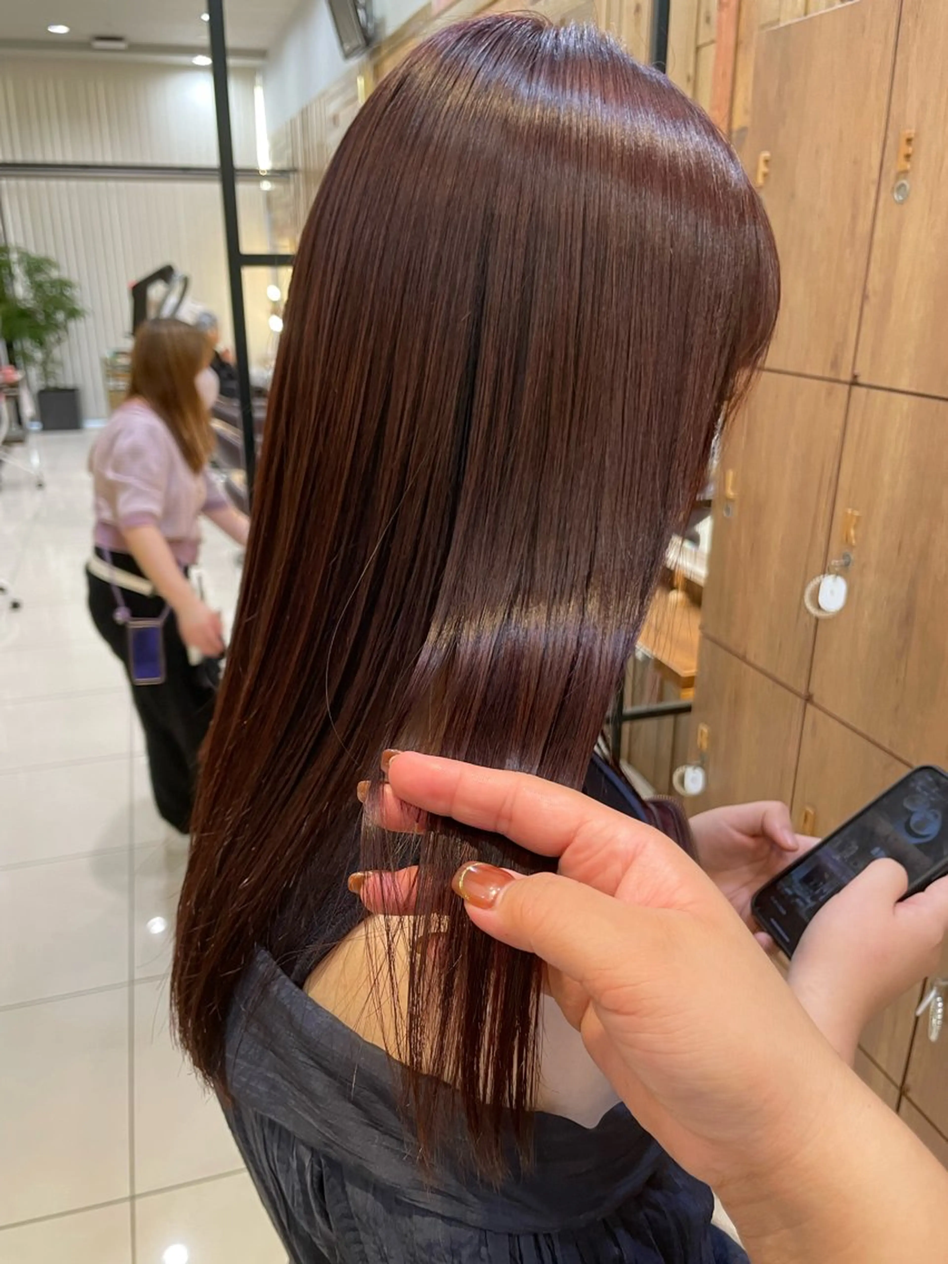 ロング 透明感color吉田 沙羅のヘアスタイル