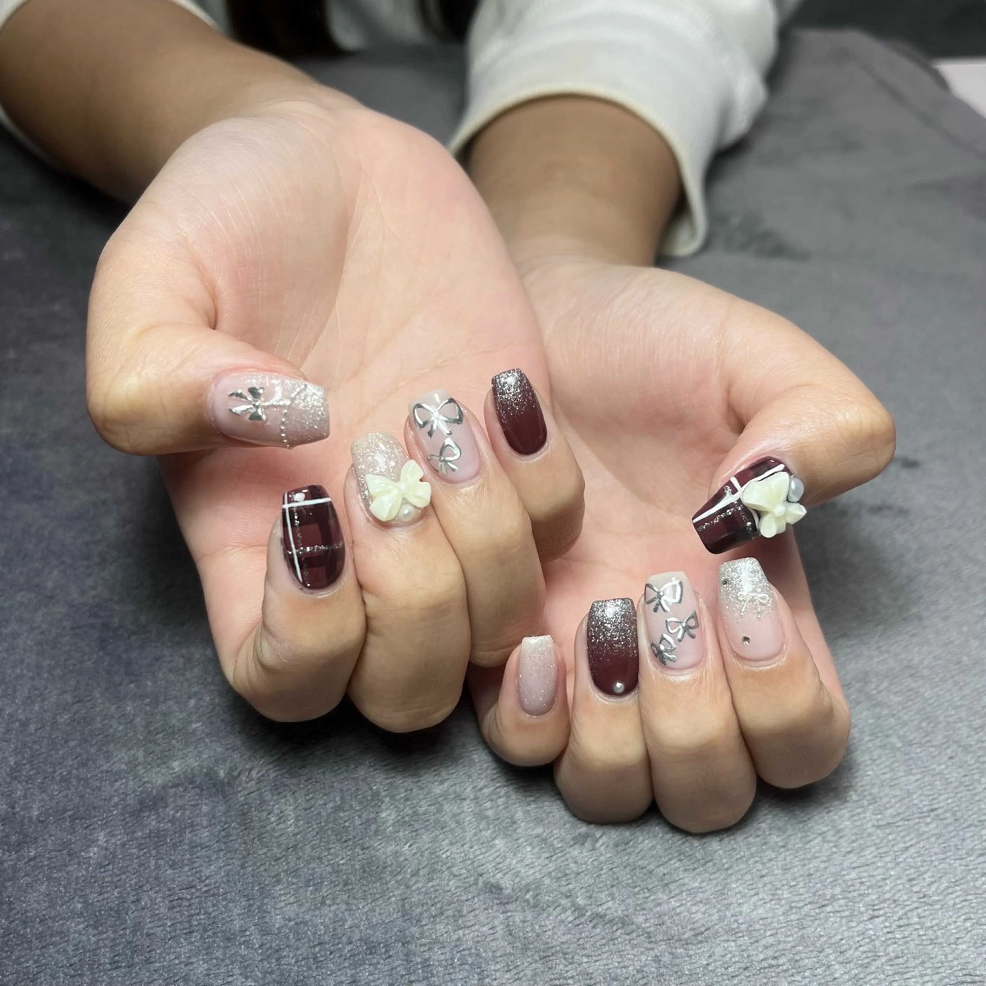 ネイル Chiharu 💫のネイルデザイン