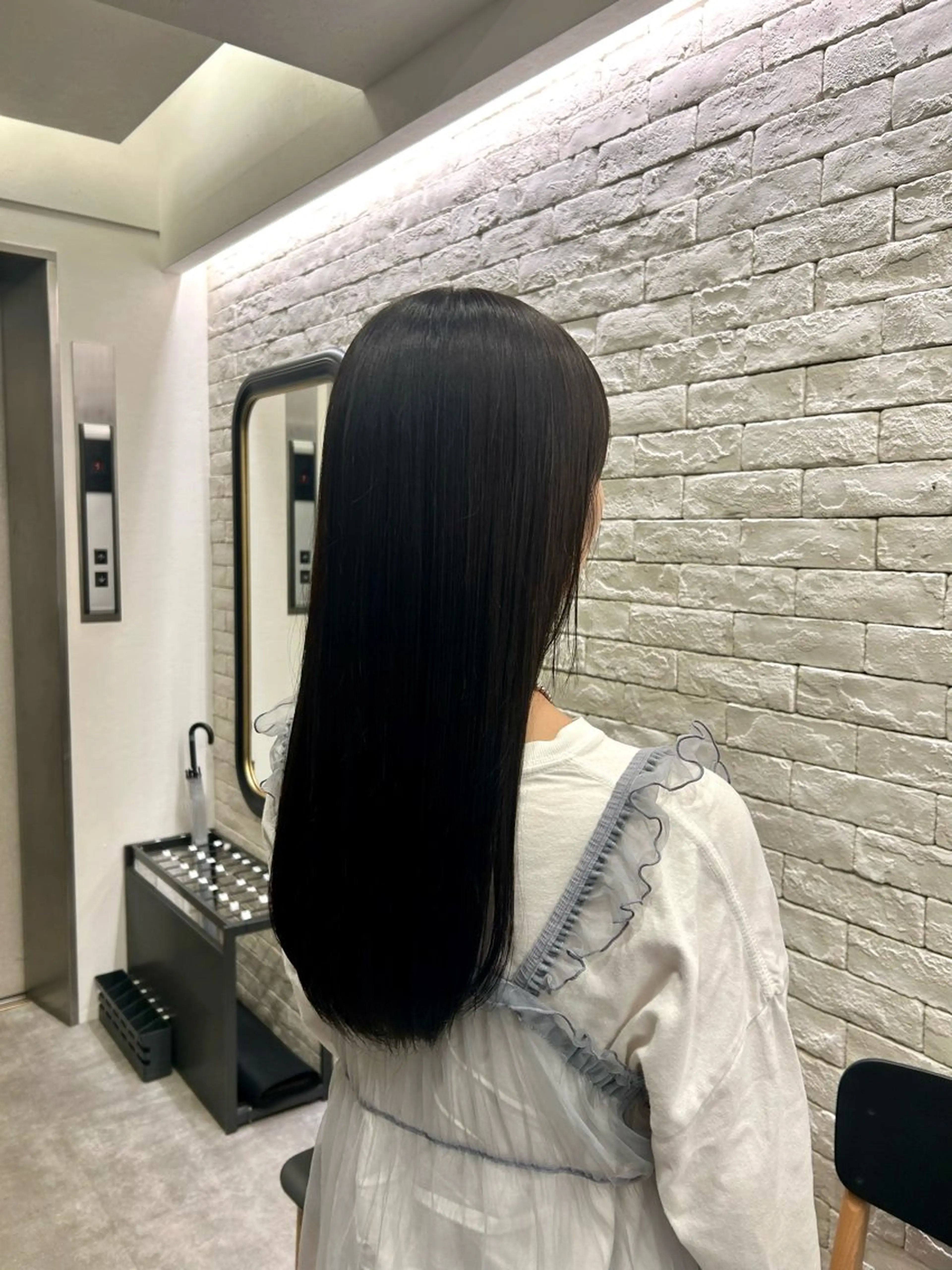 カラー 色素薄めカラー o___mioのヘアスタイル