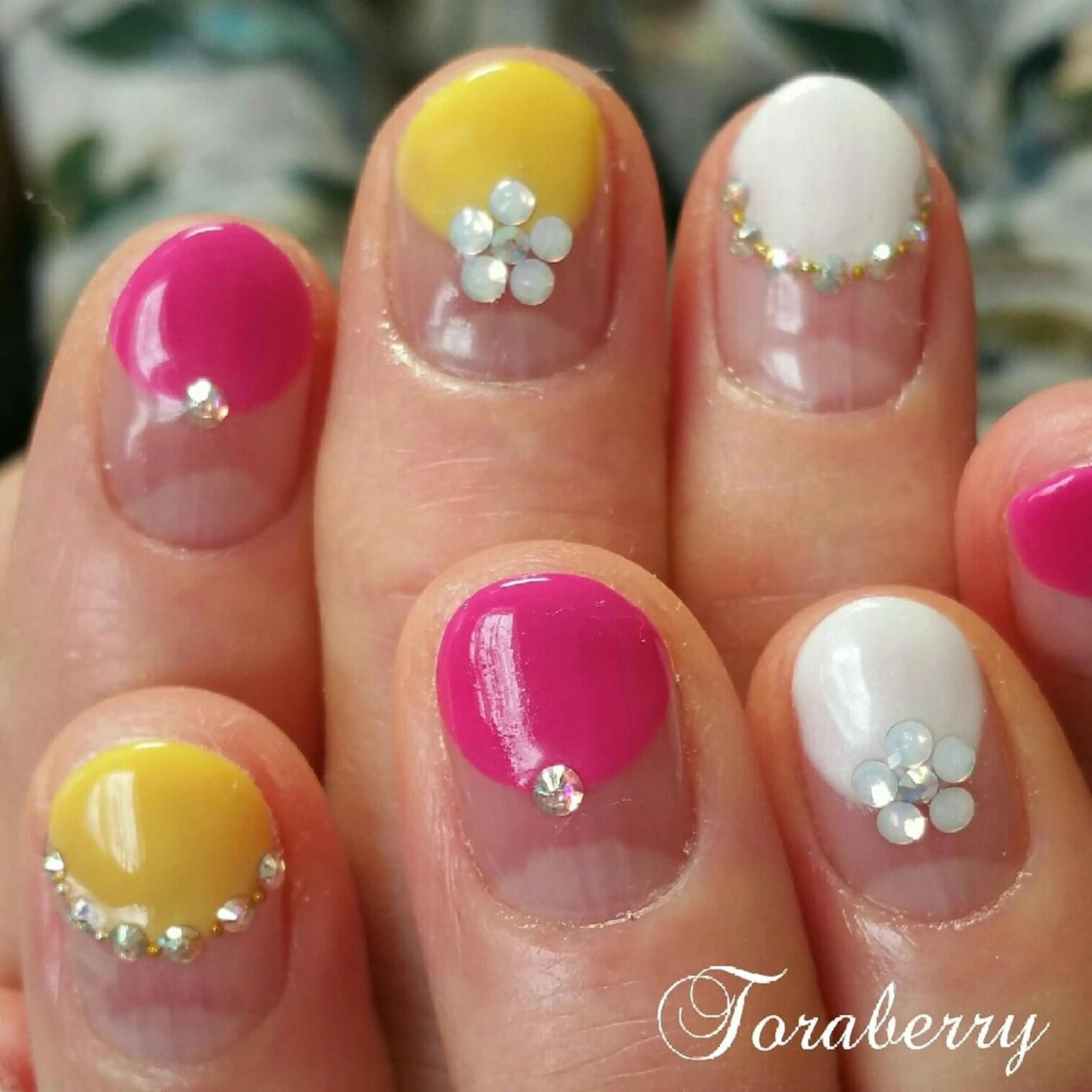 ネイル ハンドネイル ネイリスト なつみのネイルデザイン