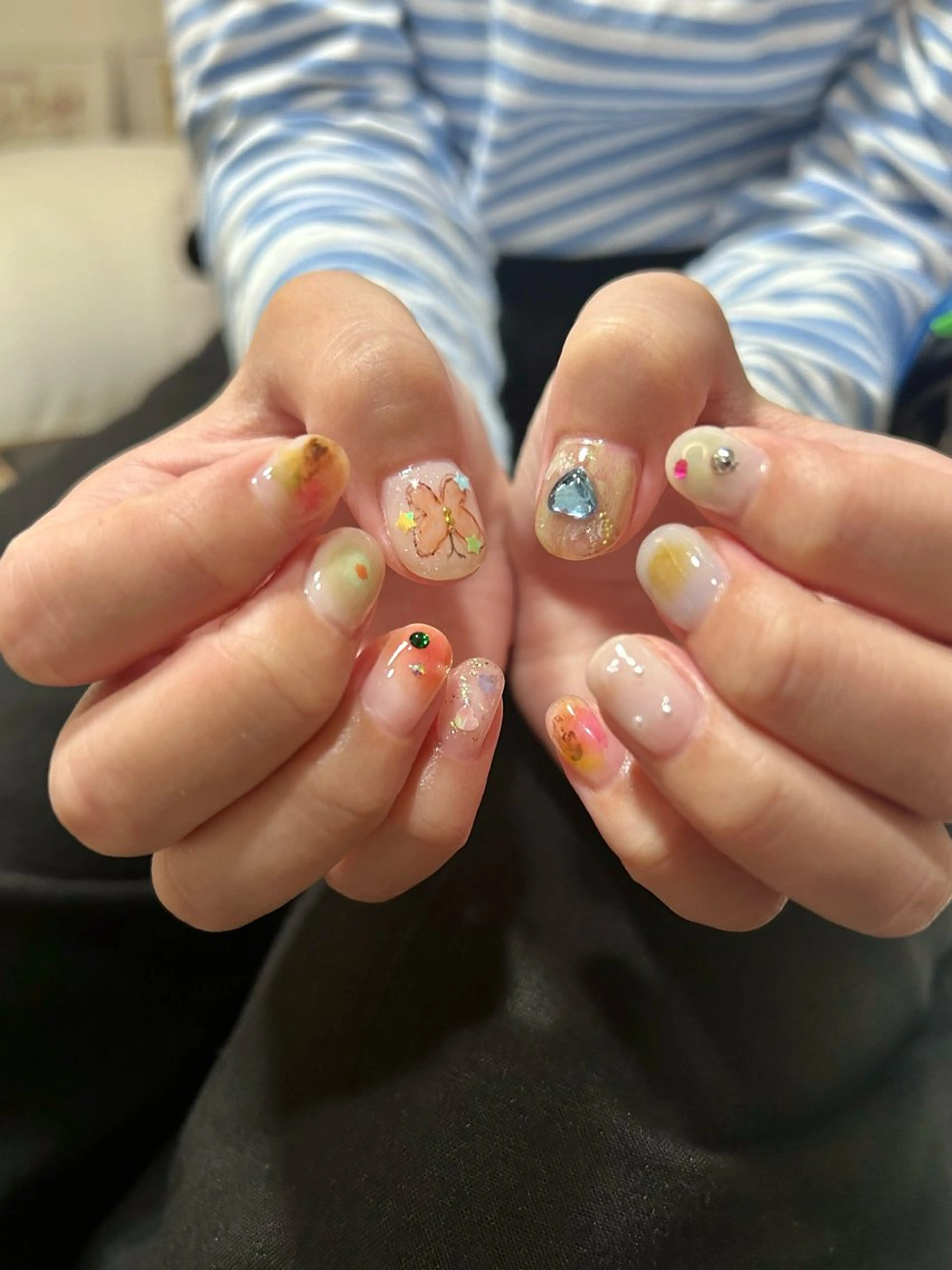 ネイル ハンドネイル フットネイル m apart ment nailのネイルデザイン