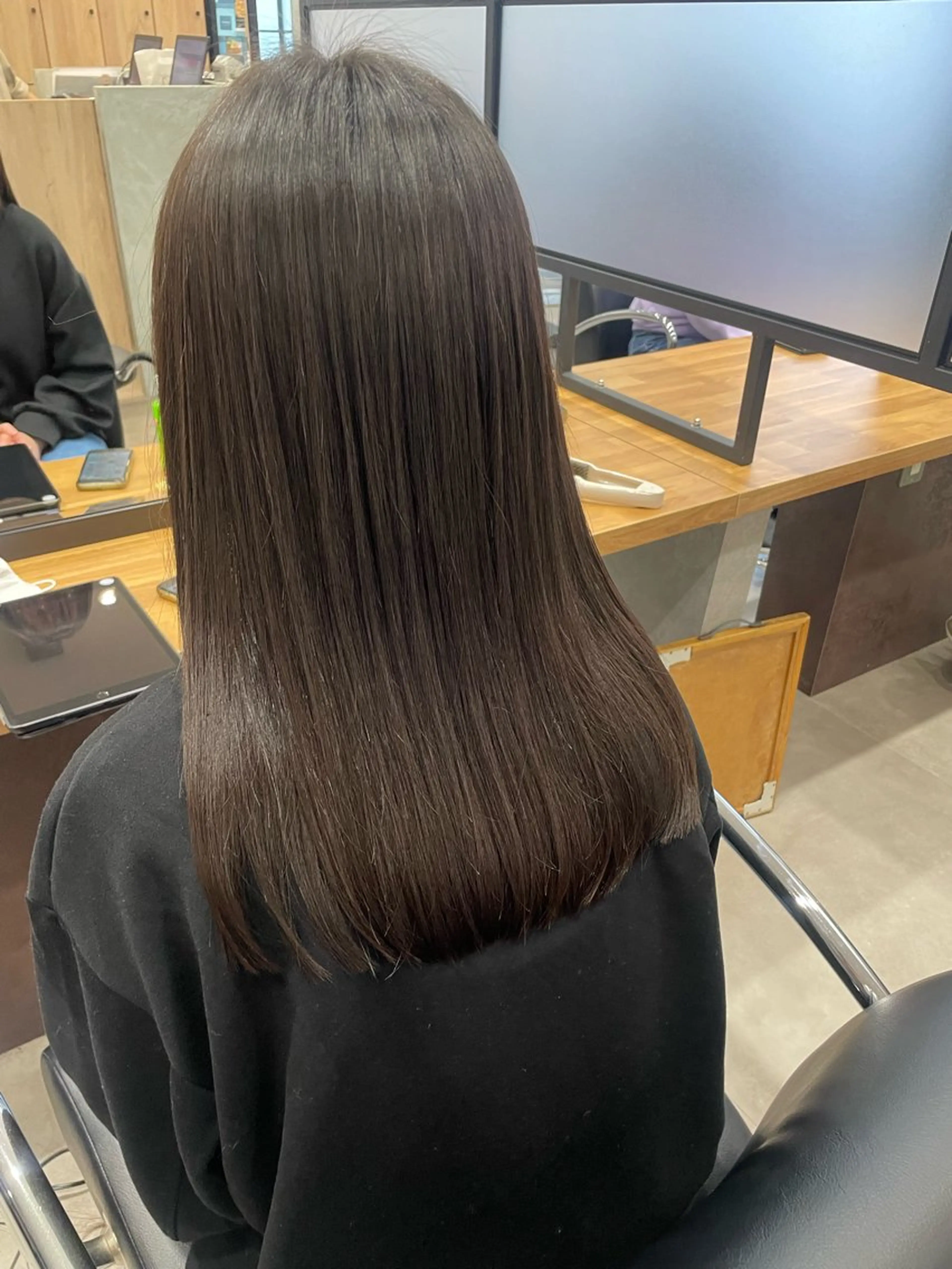 ロング 髪質改善 佐藤 由依/透明感カラーのヘアスタイル