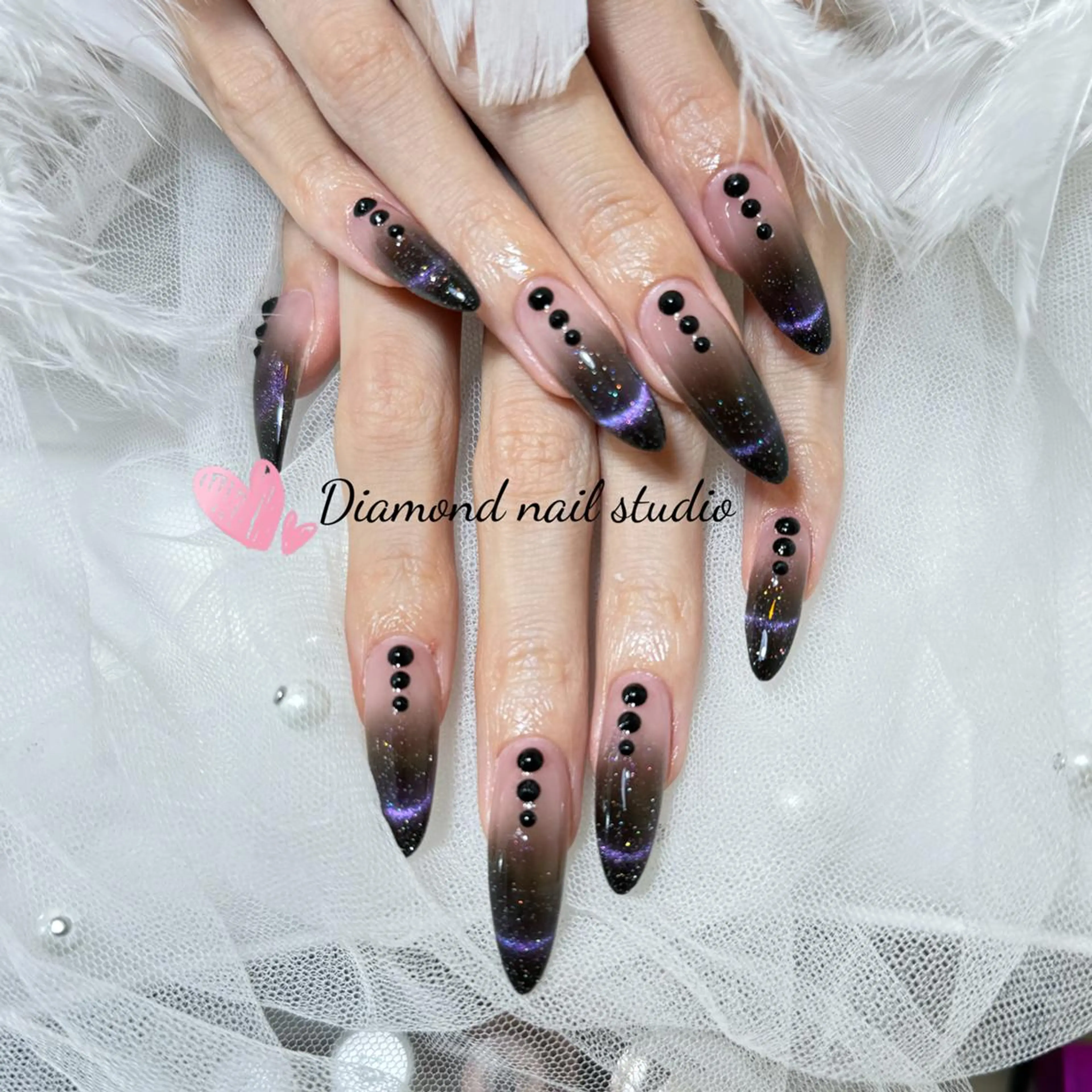 ネイル アートネイル オーロラネイル ガーリー キラキラネイル 韓国ネイル ハンドネイル DIAMOND Nail🍒のネイルデザイン