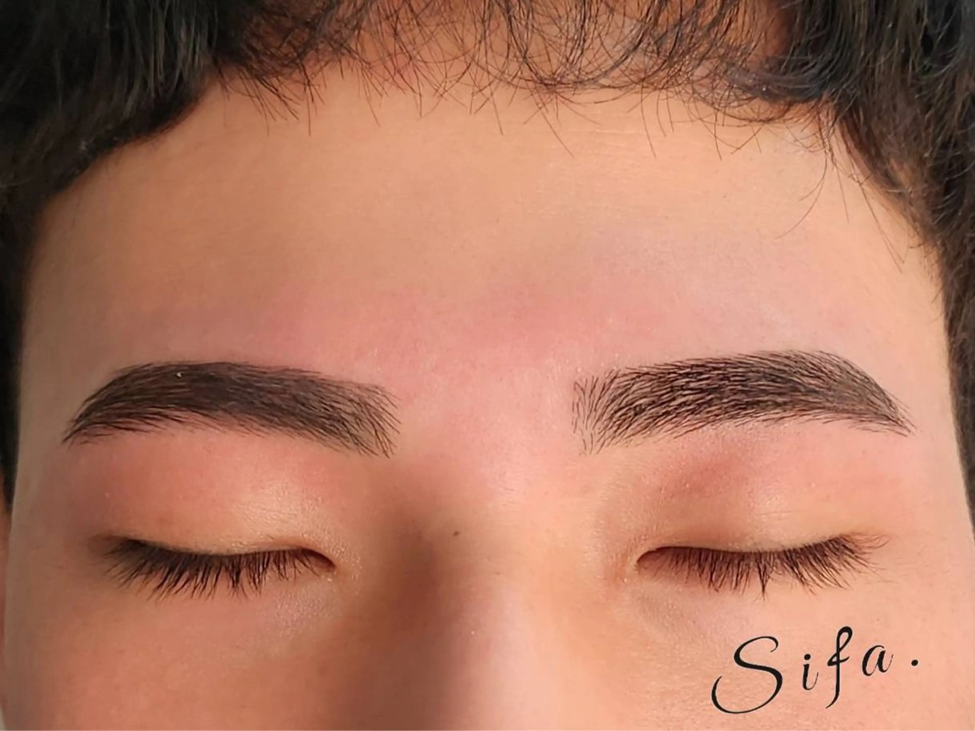 メンズ アイブロウ メンズアイブロウ eyelash salon  Sifa所属・Sifa(シファ)2 0代向けまつげサロンのマツエク・マツパデザイン