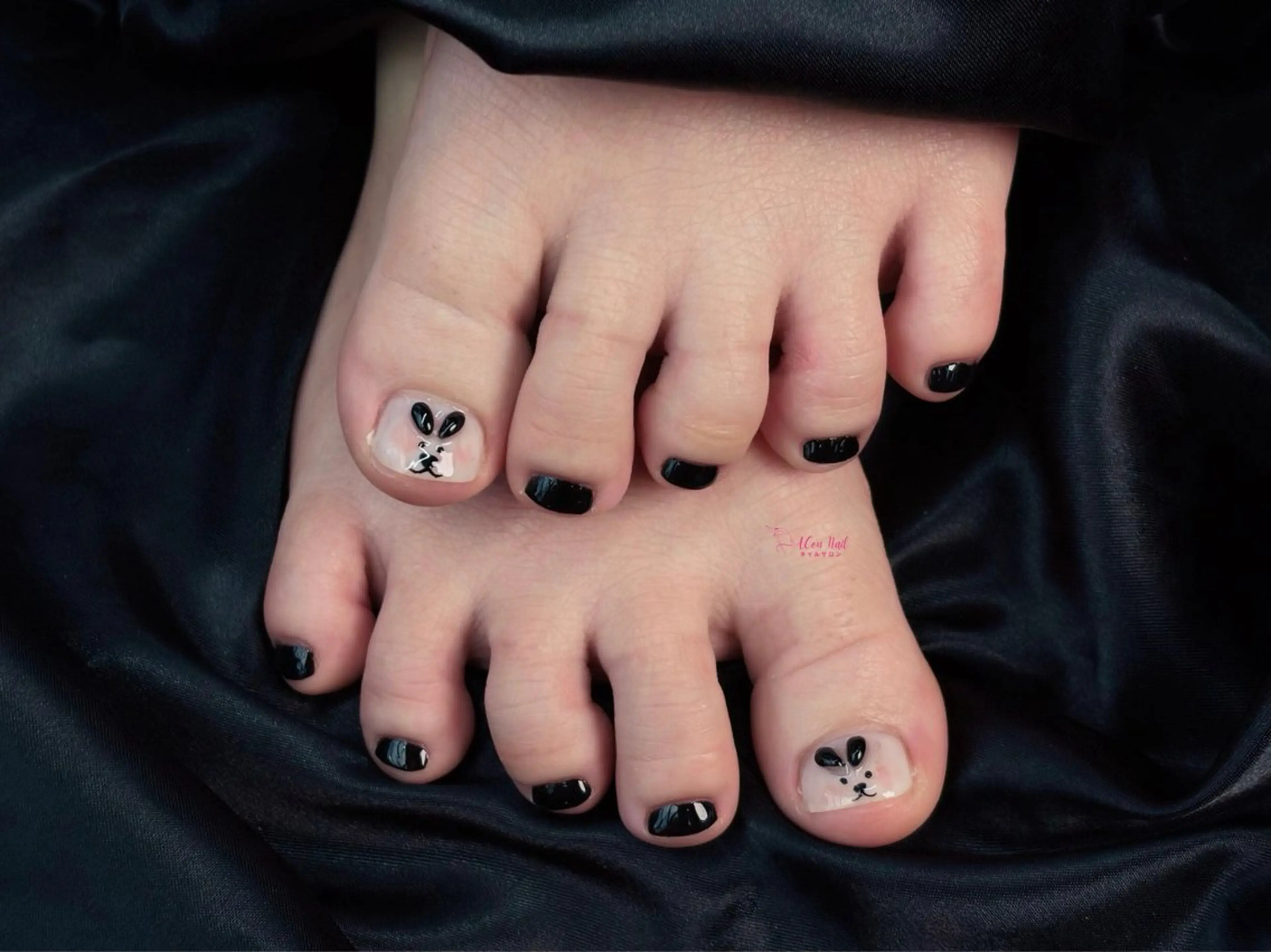 ネイル 桜ネイル 長さ出し フラワーネイル フレンチネイル ジェルネイル フットネイル AConNailSalon所属・ACon NailSalonのネイルデザイン