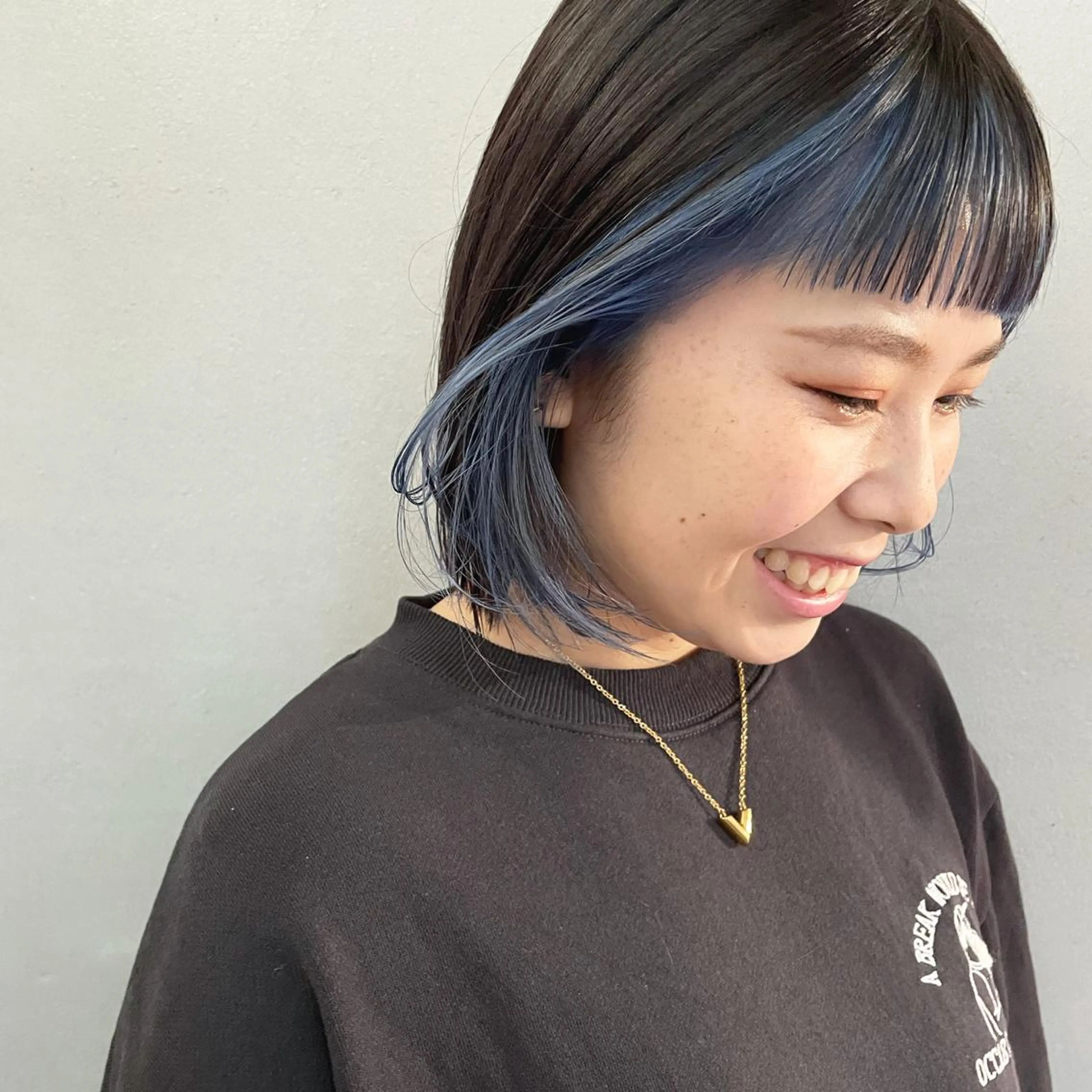 ショート miyu ハイトーン/レイヤーのヘアスタイル