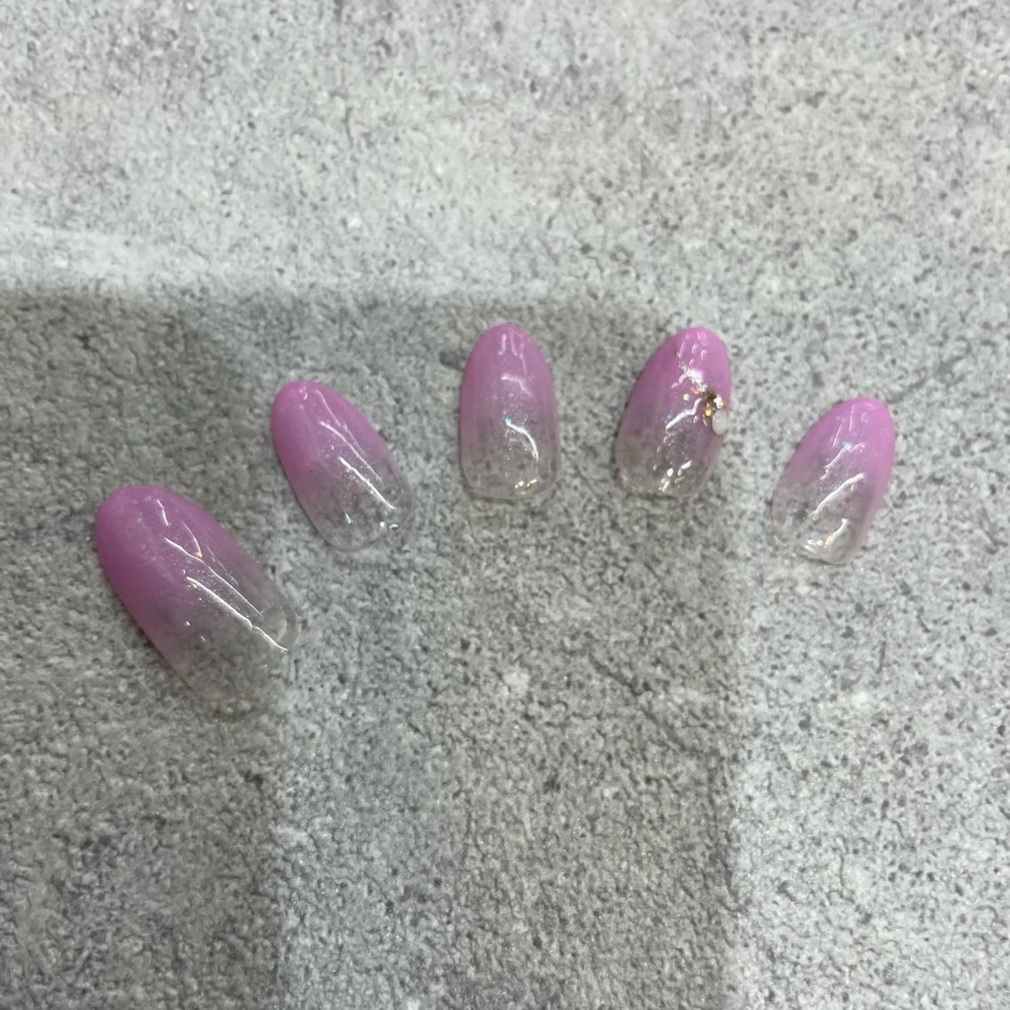 ネイル 東京ネイルアカデミー所属・Hitomi .Oのネイルデザイン