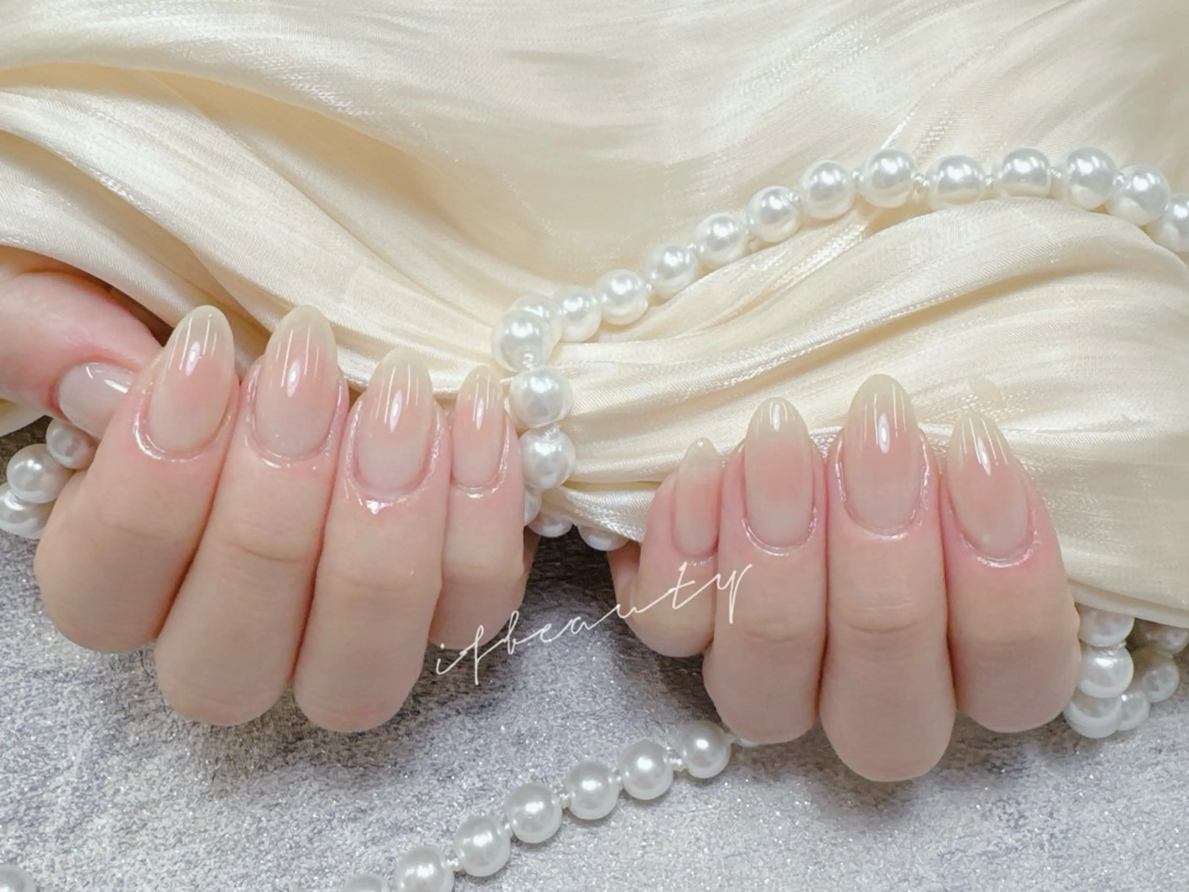 【初回ソフトジェルオフ無料】HANDチークネイル💅の写真