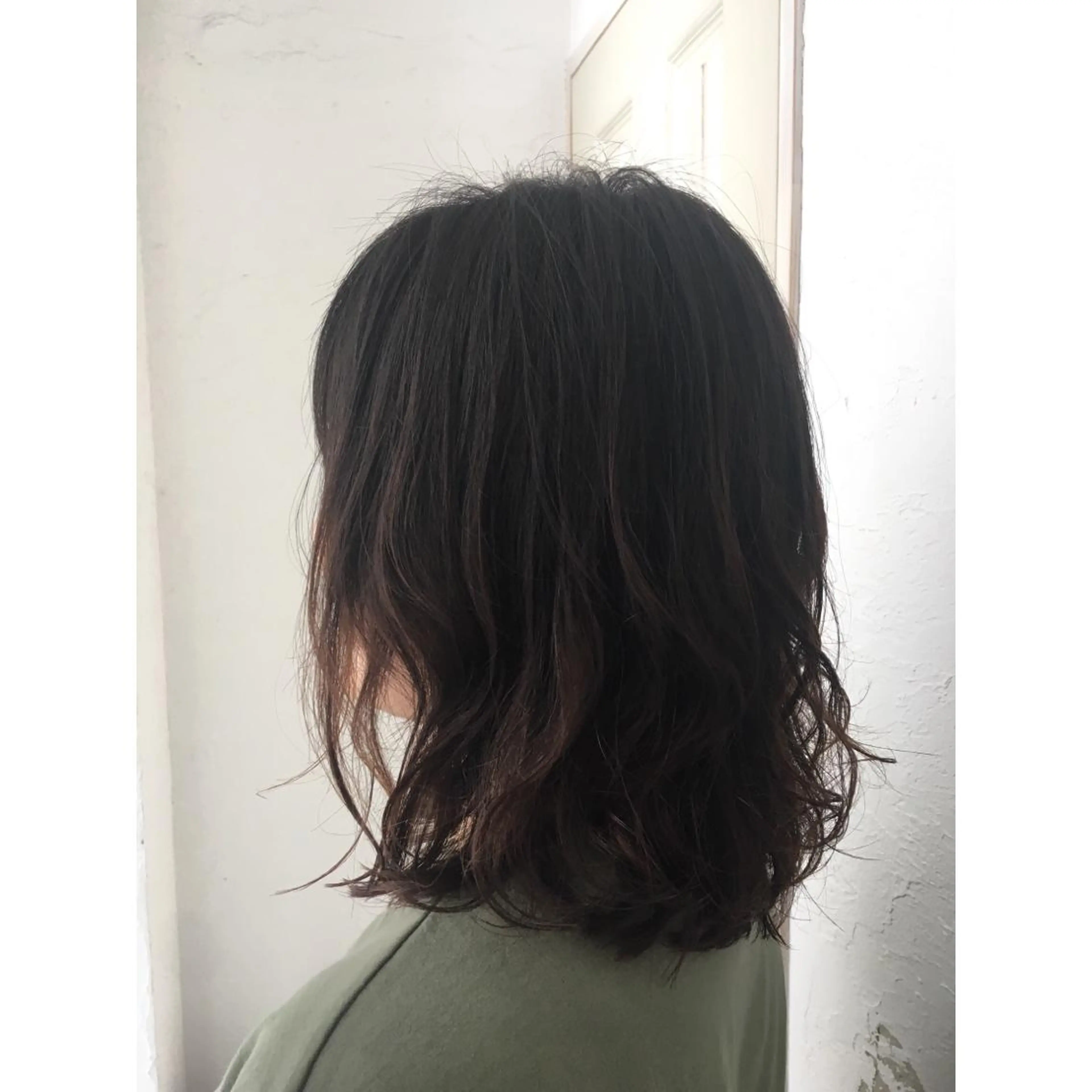 セミロング カラー カット ヘアカラー fio マナミのヘアスタイル