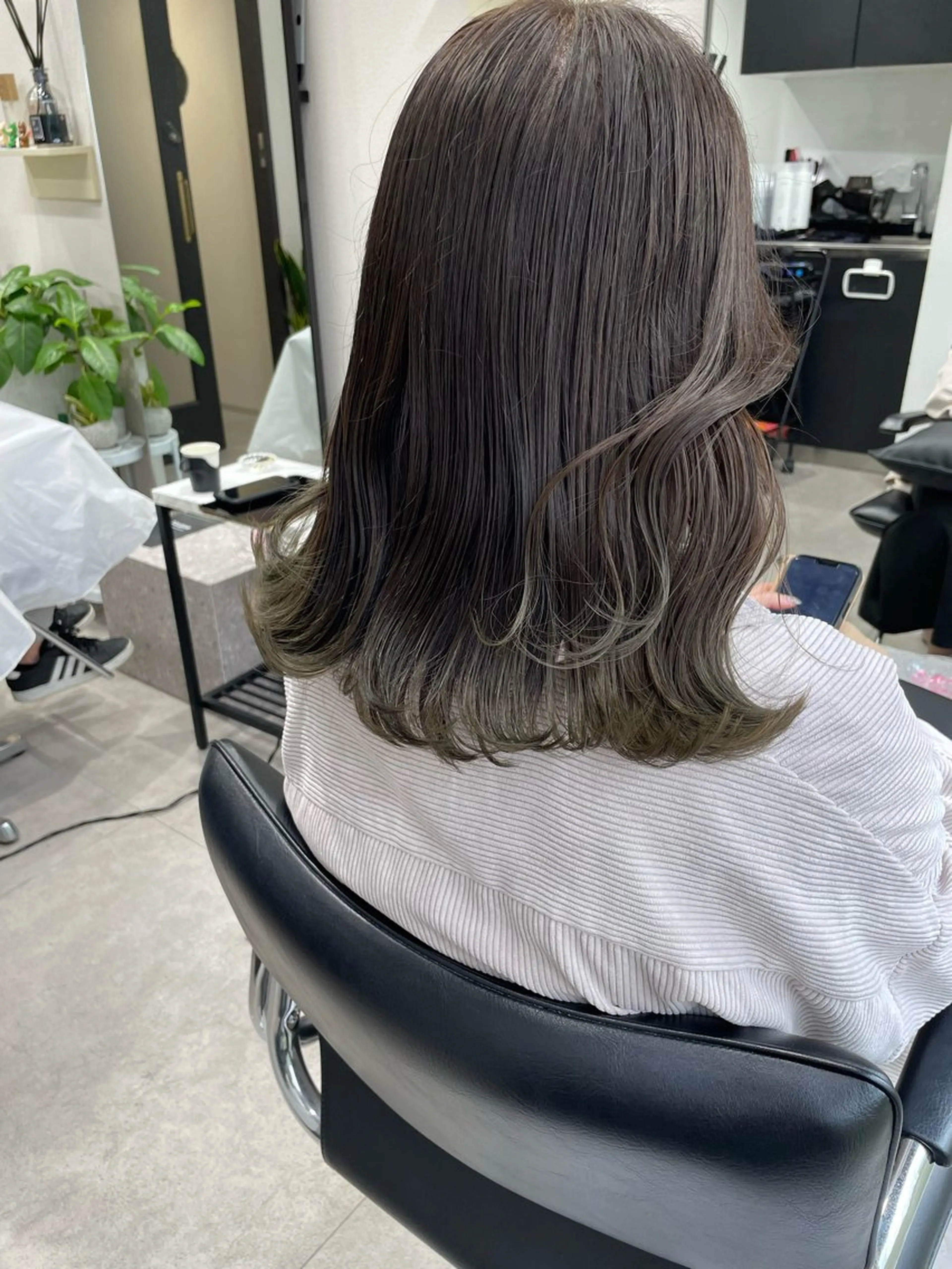 セミロング カラー カット ヘアカラー トリートメント 髪質改善will hairdesignのヘアスタイル