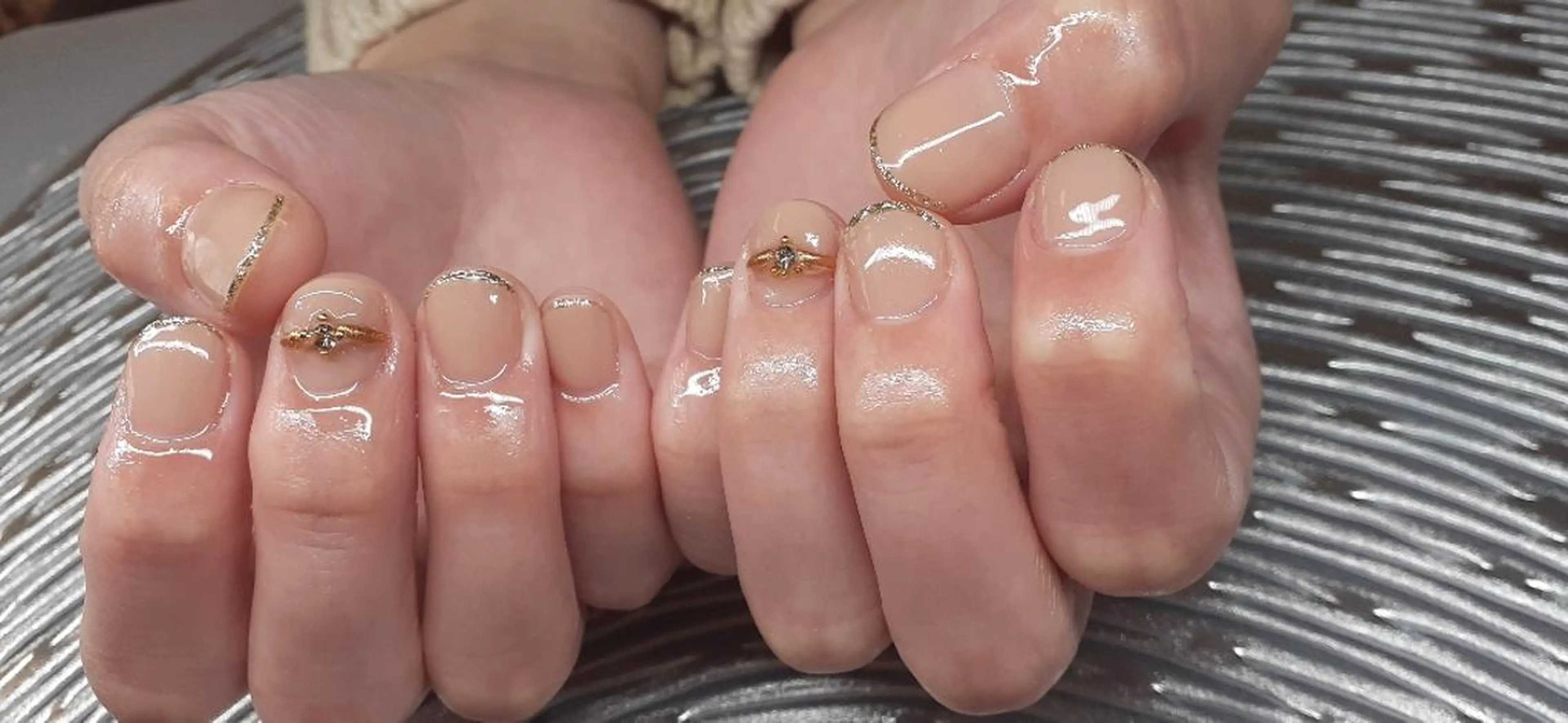 ネイル 大島 さやかのネイルデザイン