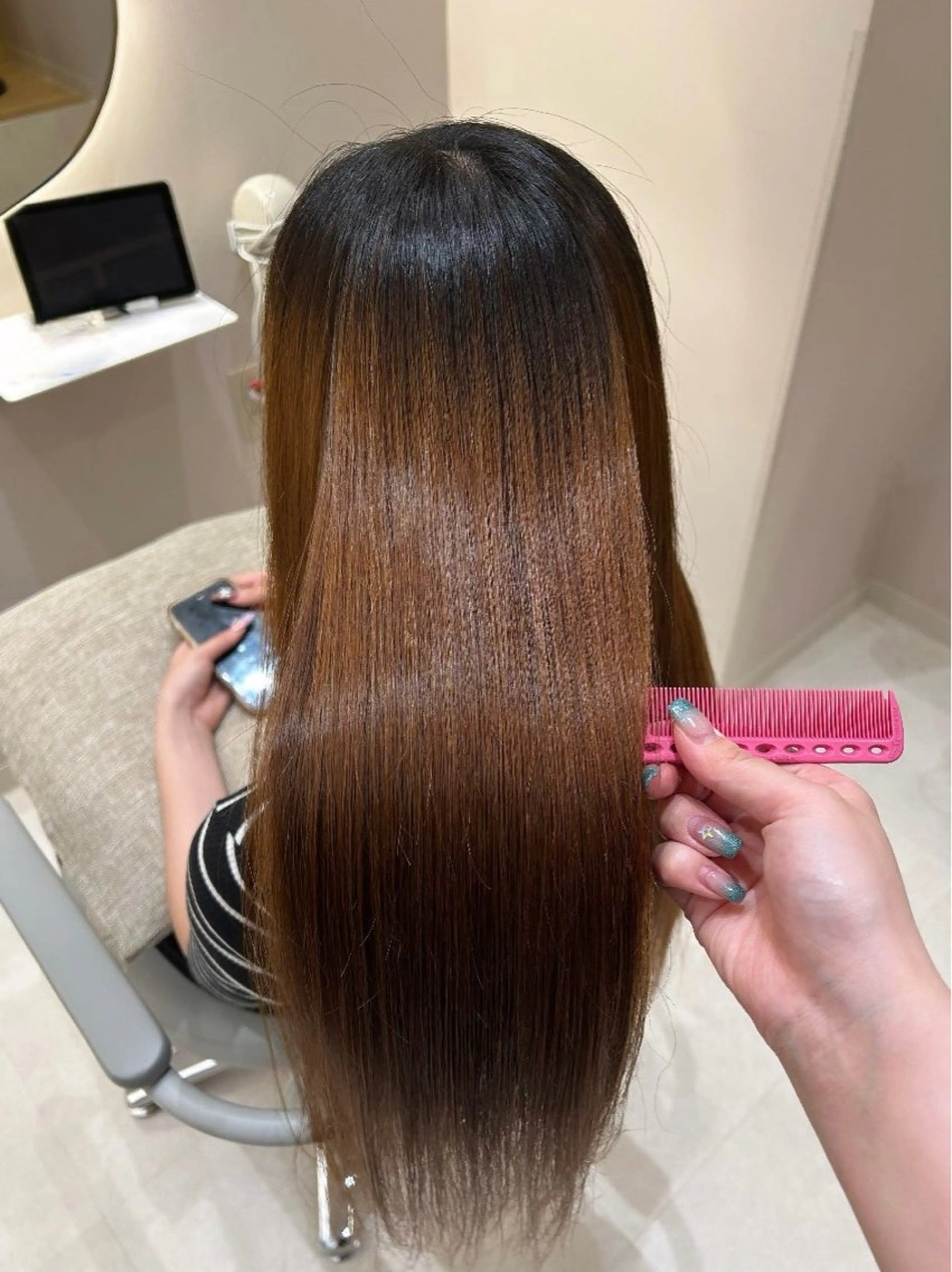 ロング レイヤー/艶髪カラー 🌷油科あい🌷のヘアスタイル