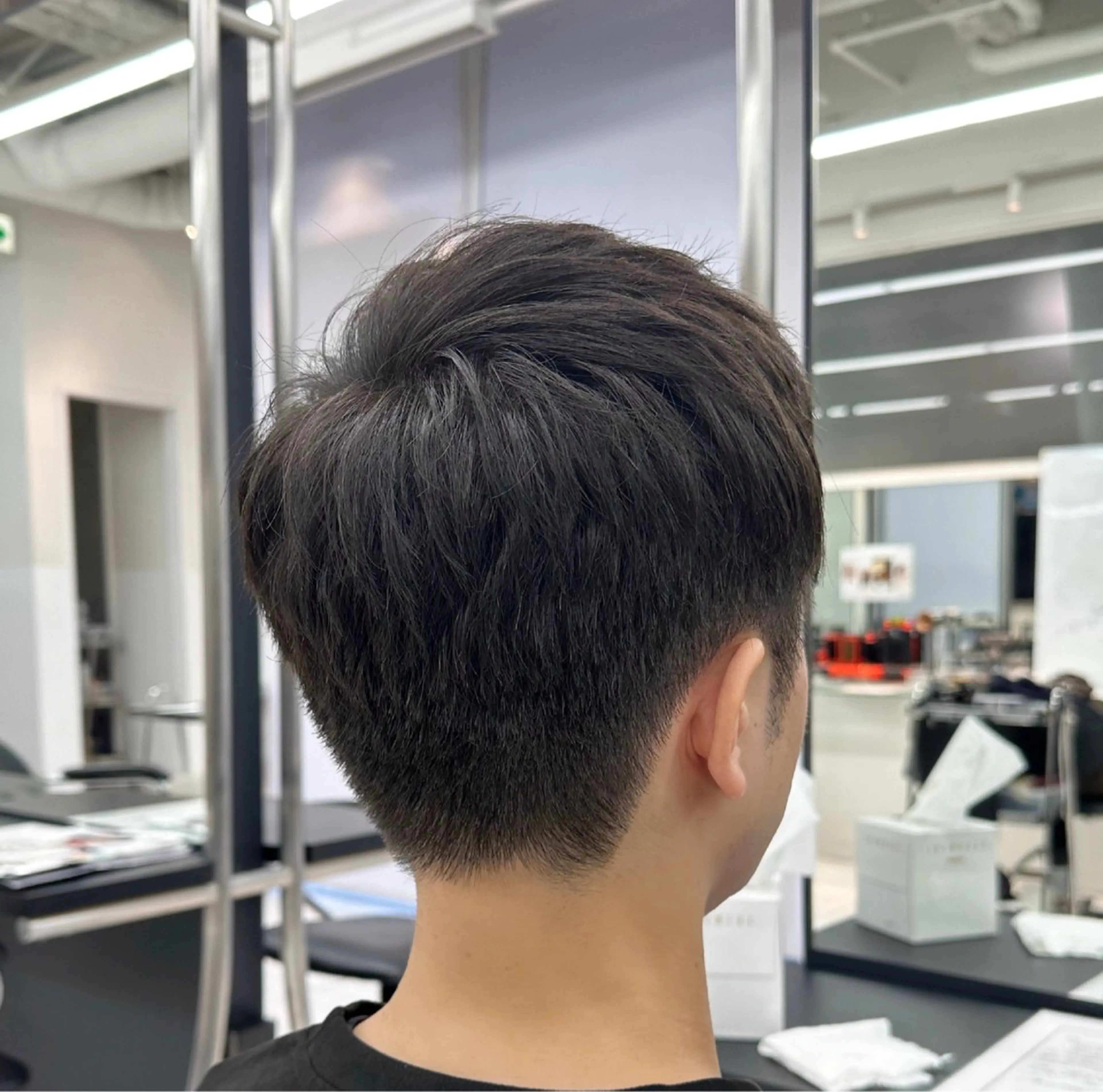 ショート 高橋 沙央のヘアスタイル