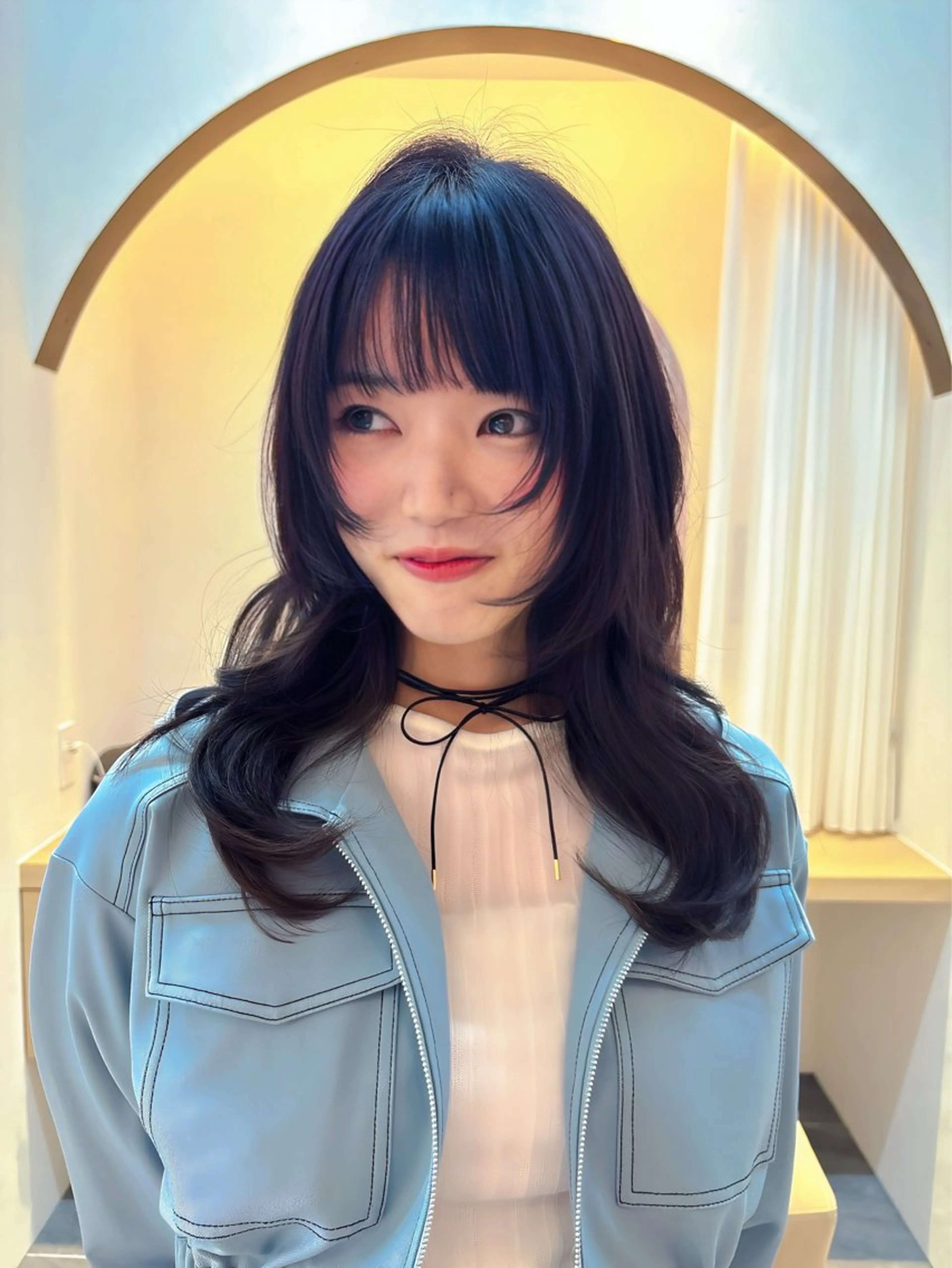 セミロング カラー ヘアアレンジ バイオレットカラー 顔まわりレイヤー 顔周りカット ハッシュカット レイヤーカット カット ヘアカラー レイヤーカット ♥kanaのヘアスタイル