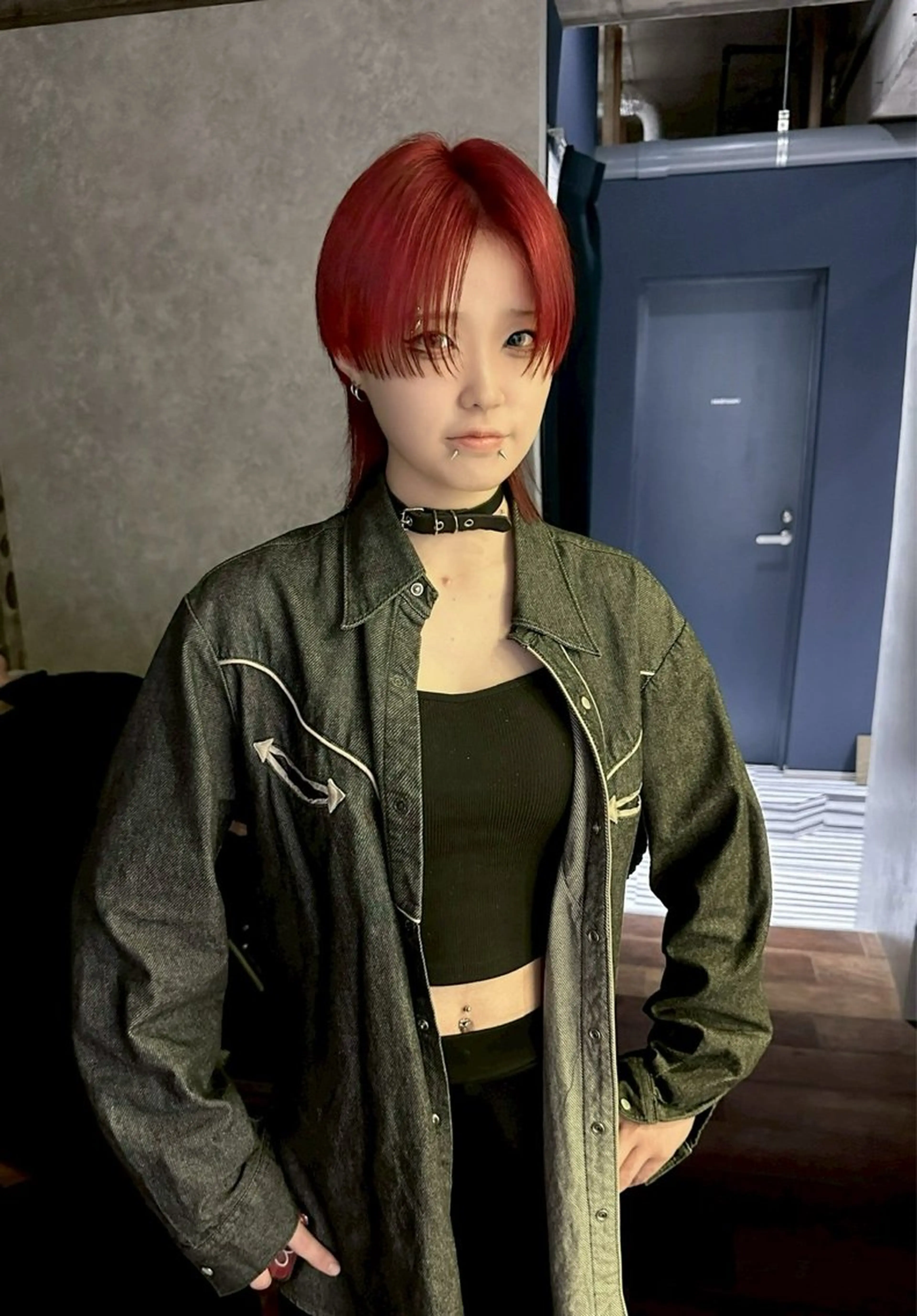 ショート カラー レッドカラー ヘアカラー ホワイトカラー/梅田 ハイトーン/しんのヘアスタイル