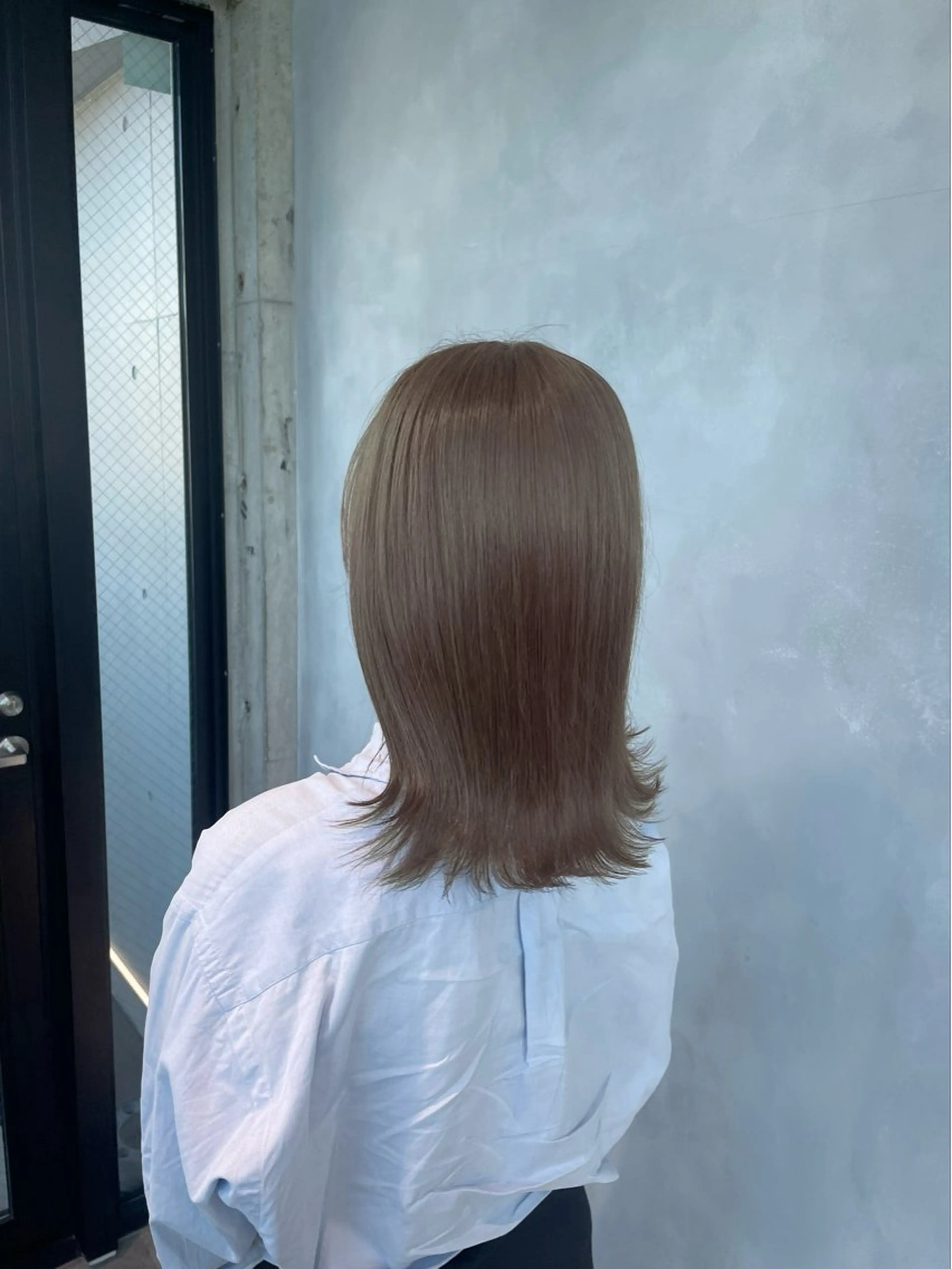 カラー ブリーチ 透明感カラー ブリーチなしカラー ヘアカラー トリートメント 暖色/ハイトーン/ カラー/HBLのヘアスタイル