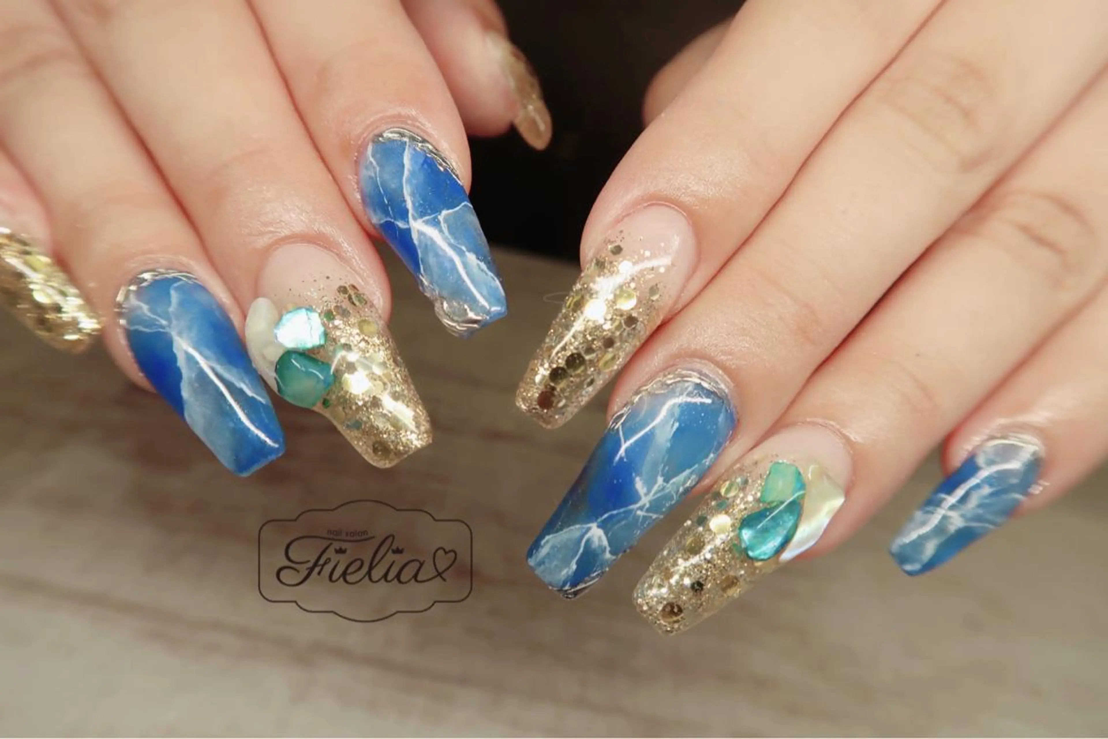 ネイル ハンドネイル Fielia momoのネイルデザイン