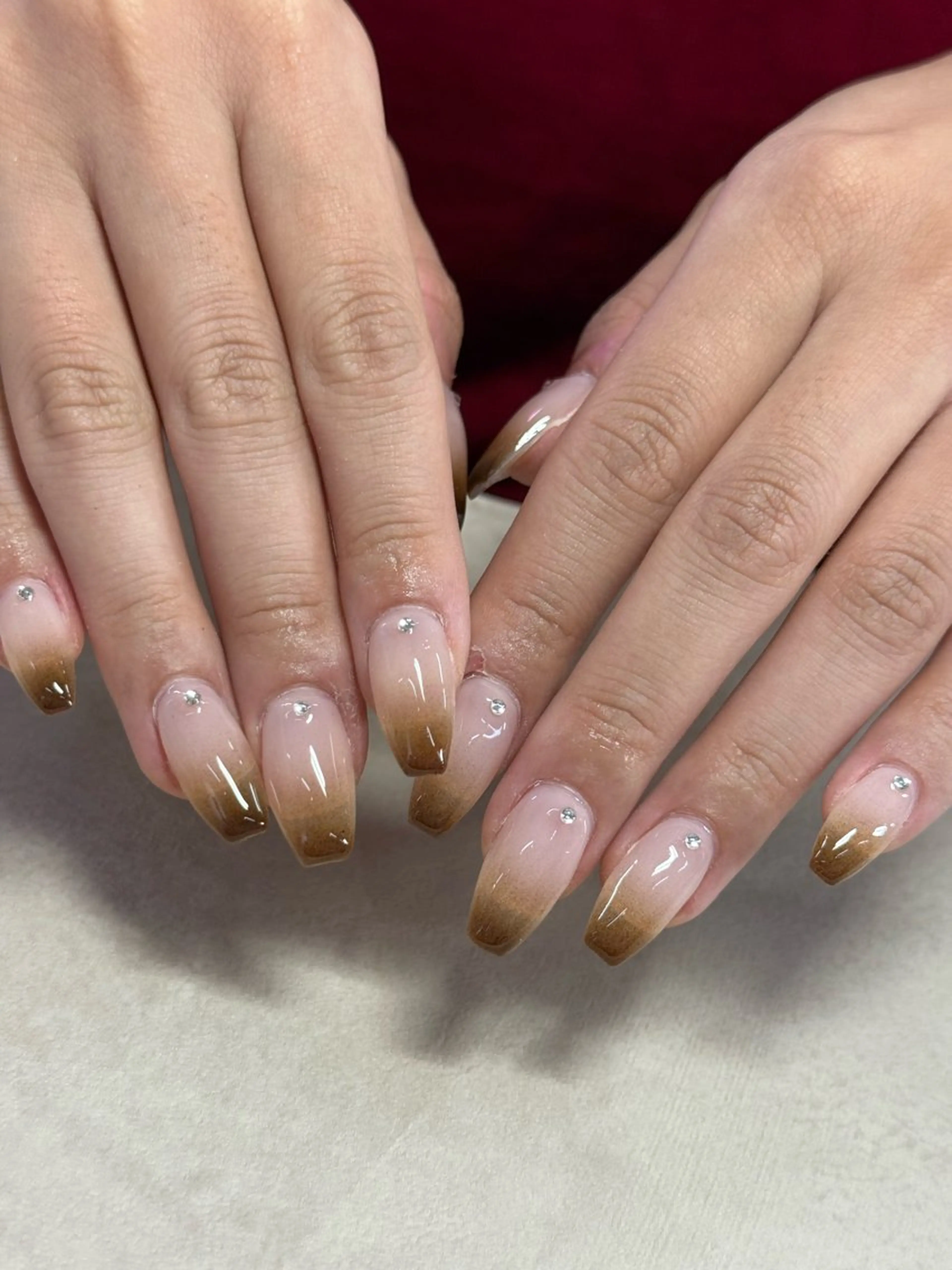 ネイル ブラウン ハンドネイル WOLTOKYO渋谷 yunaのネイルデザイン